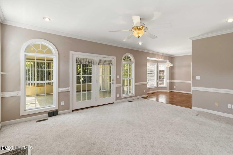 4808 Wimbledon Court N Property Photo 30