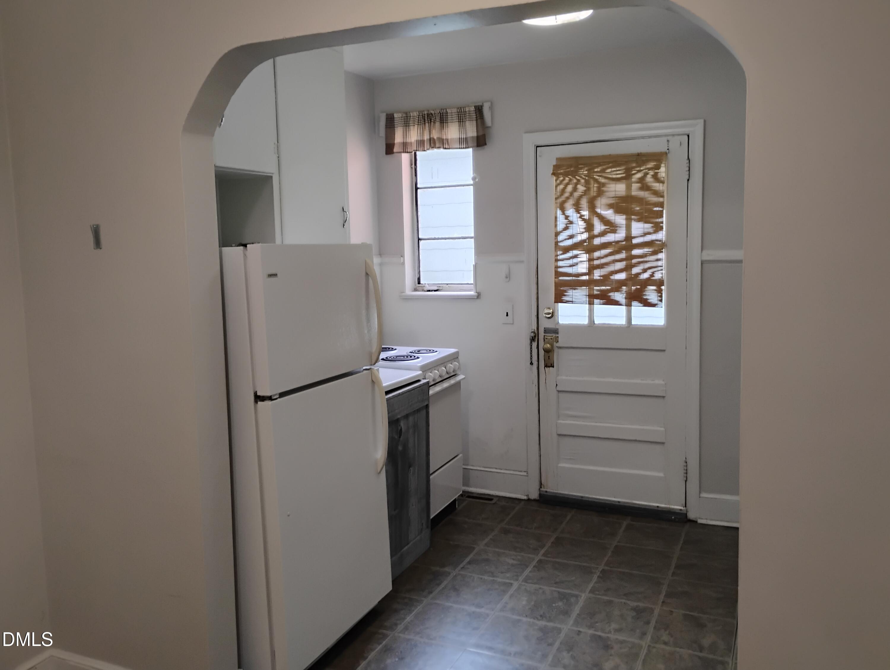 1007 Rosehill Avenue Property Photo 7