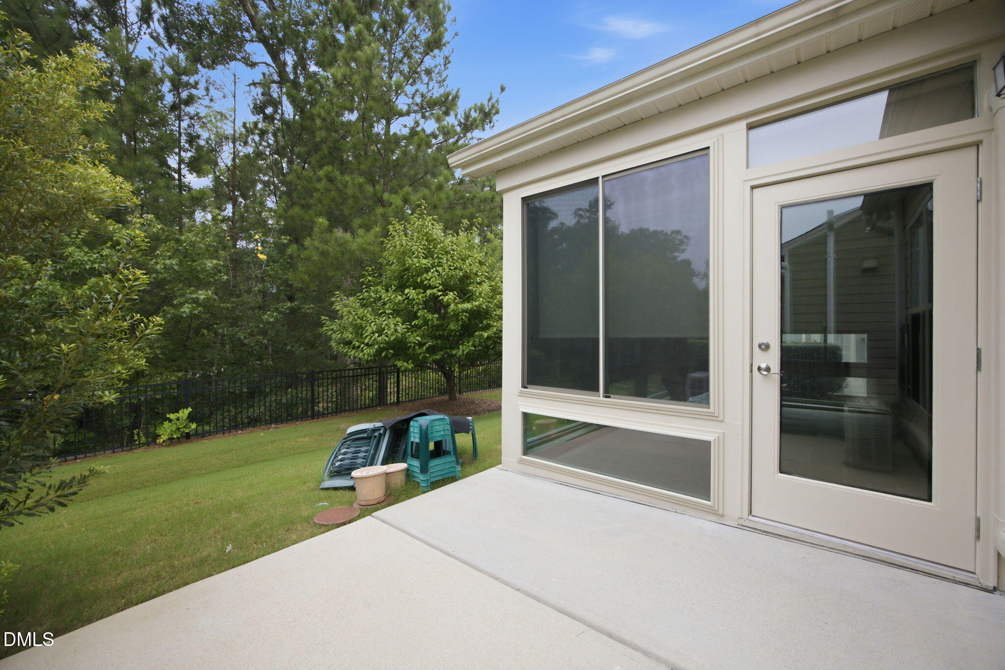 147 Rosedale Creek Drive Property Photo 34
