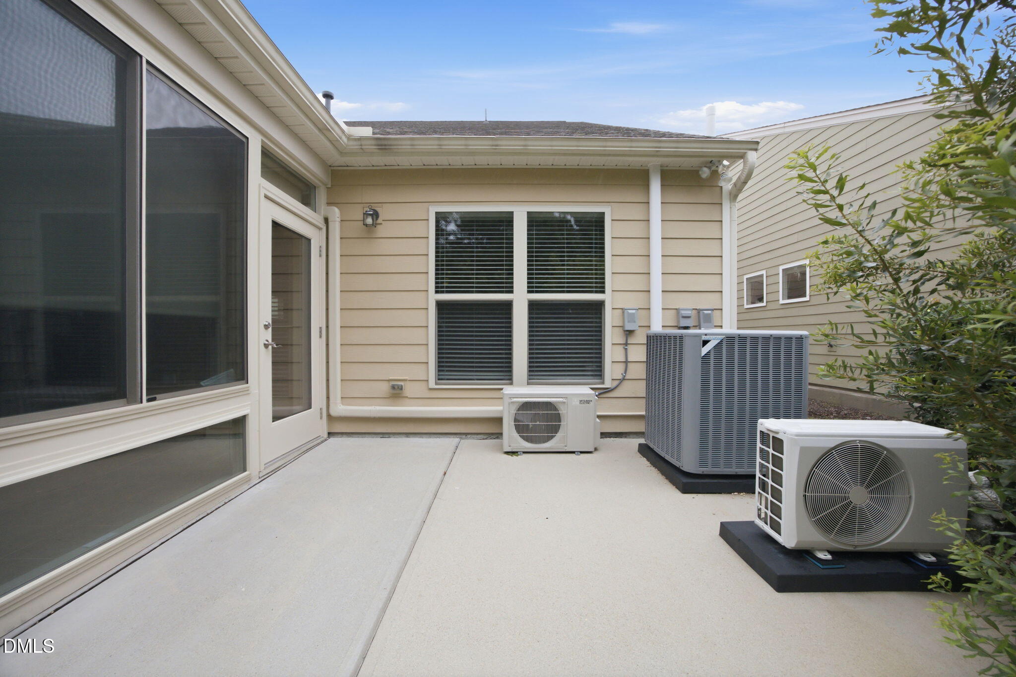 147 Rosedale Creek Drive Property Photo 35