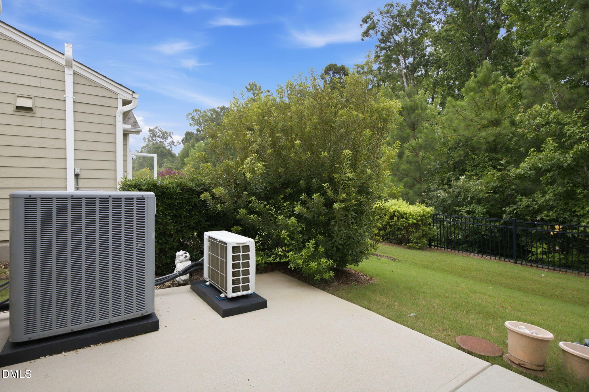 147 Rosedale Creek Drive Property Photo 36