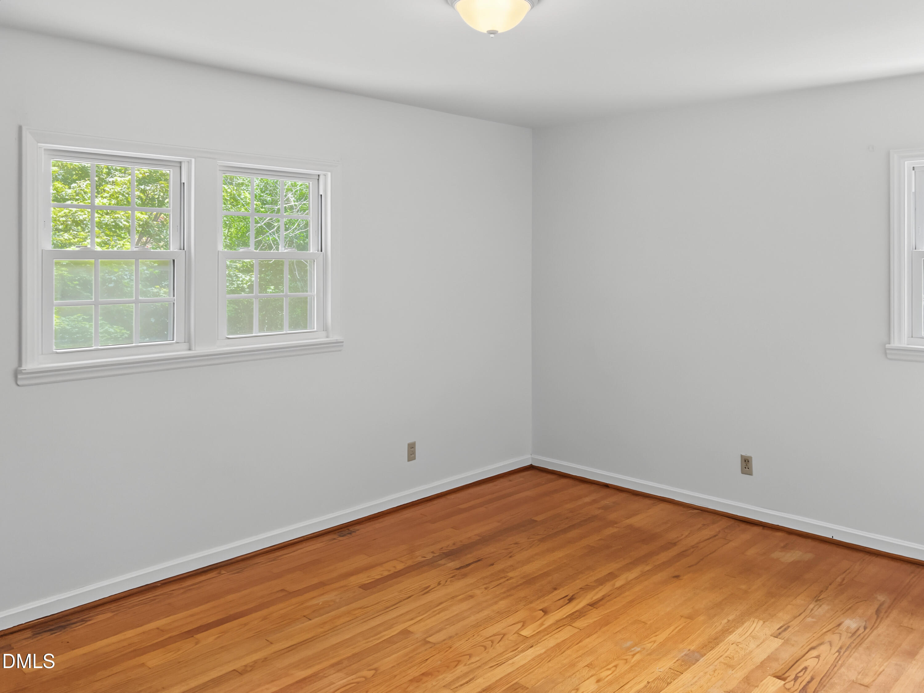 6909 Justice Drive Property Photo 10