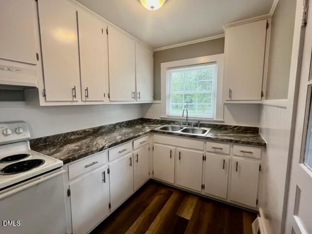 2208 Young Street Property Photo 11