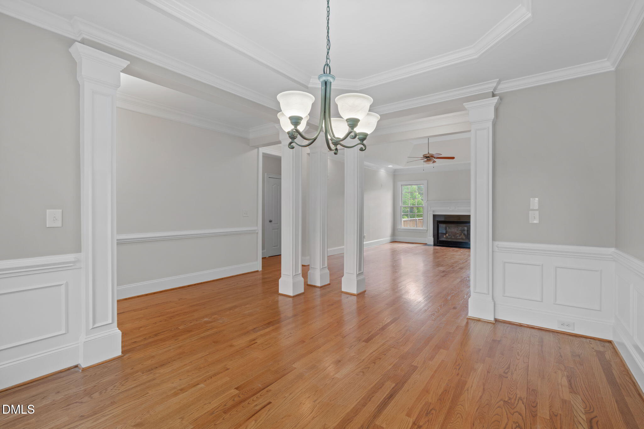 2728 Snowy Meadow Court Property Photo 7