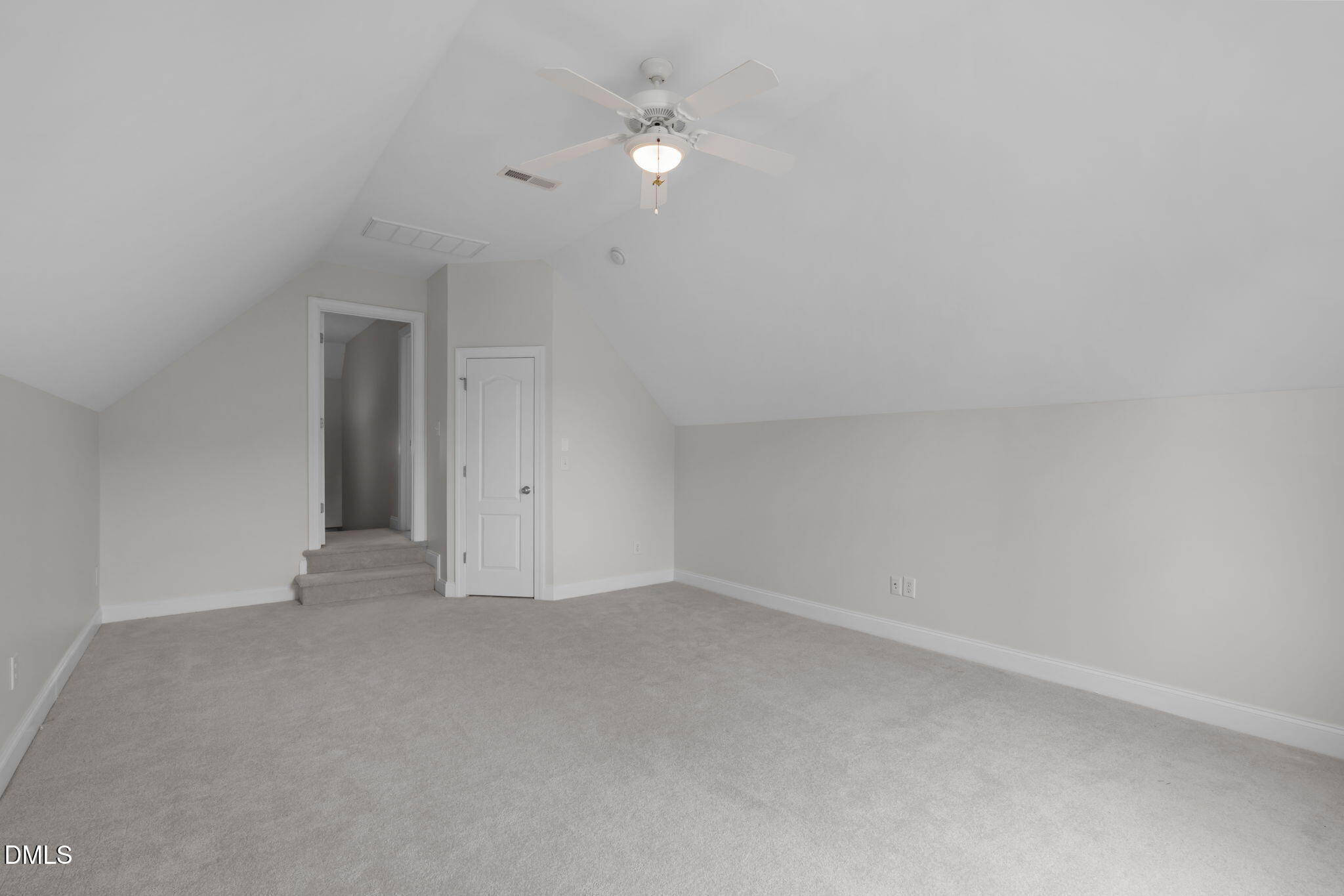 2728 Snowy Meadow Court Property Photo 34