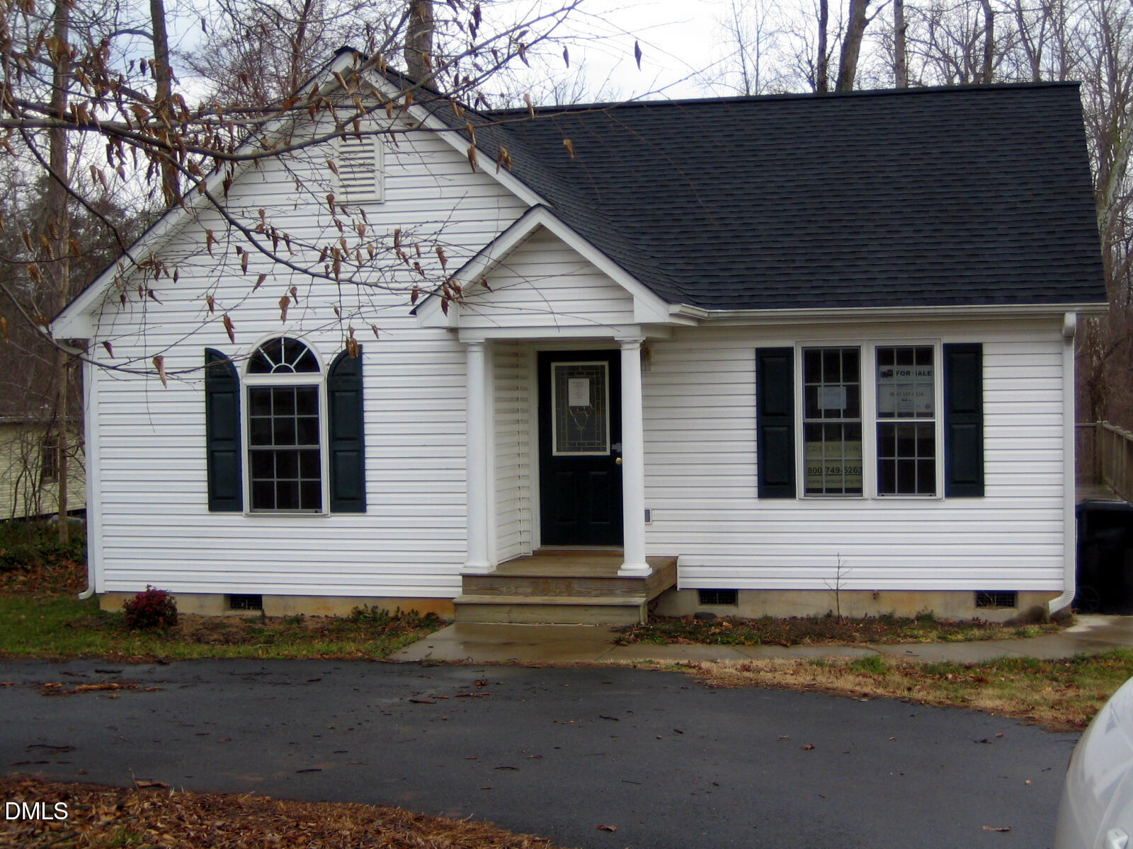 2864 Maple Avenue Property Photo 1