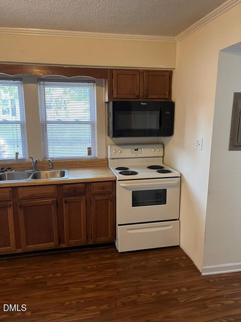 300 Ward Street Property Photo 10