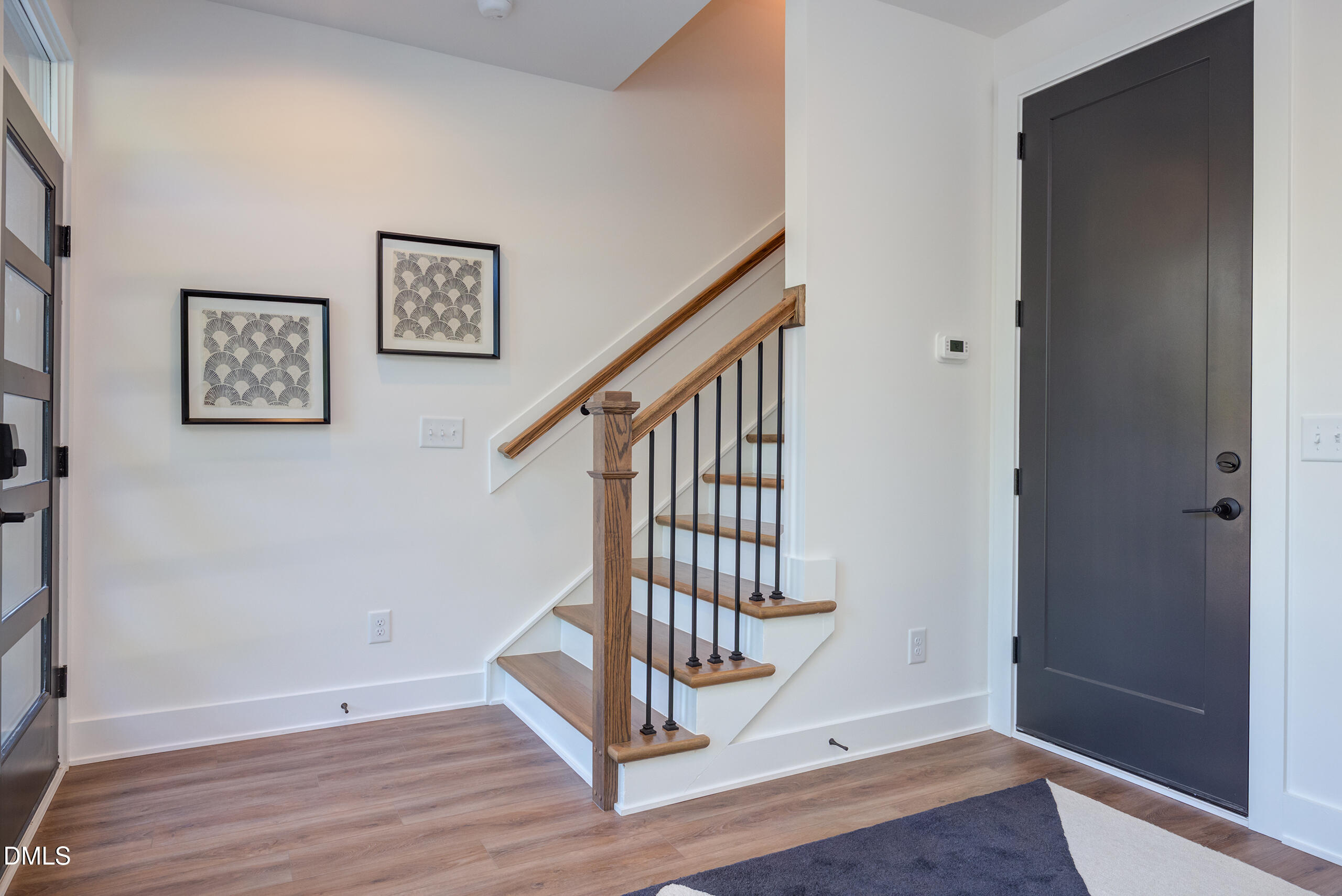 512 Gordon Street 202 Property Photo 5