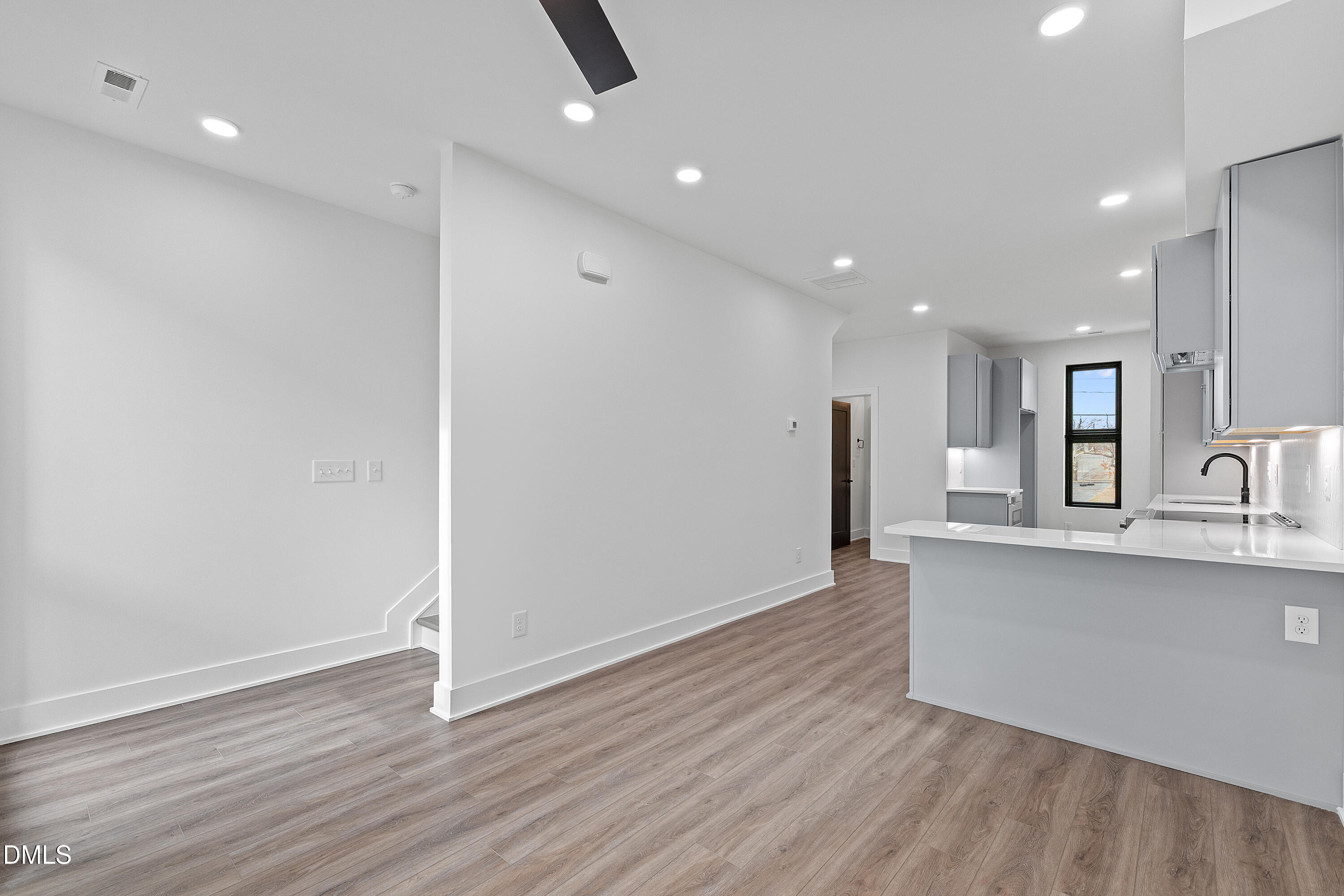 512 Gordon Street 202 Property Photo 13