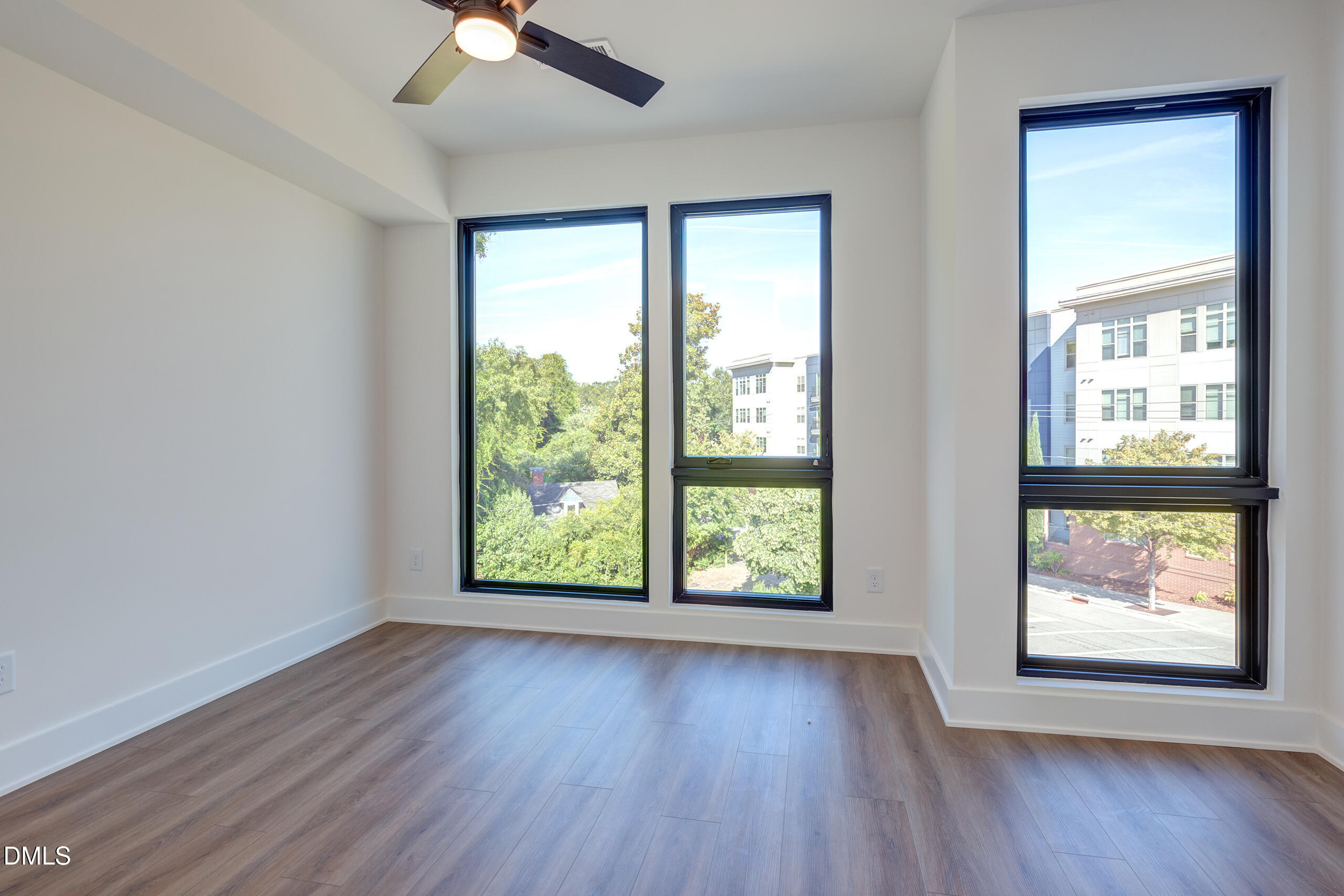 512 Gordon Street 202 Property Photo 19