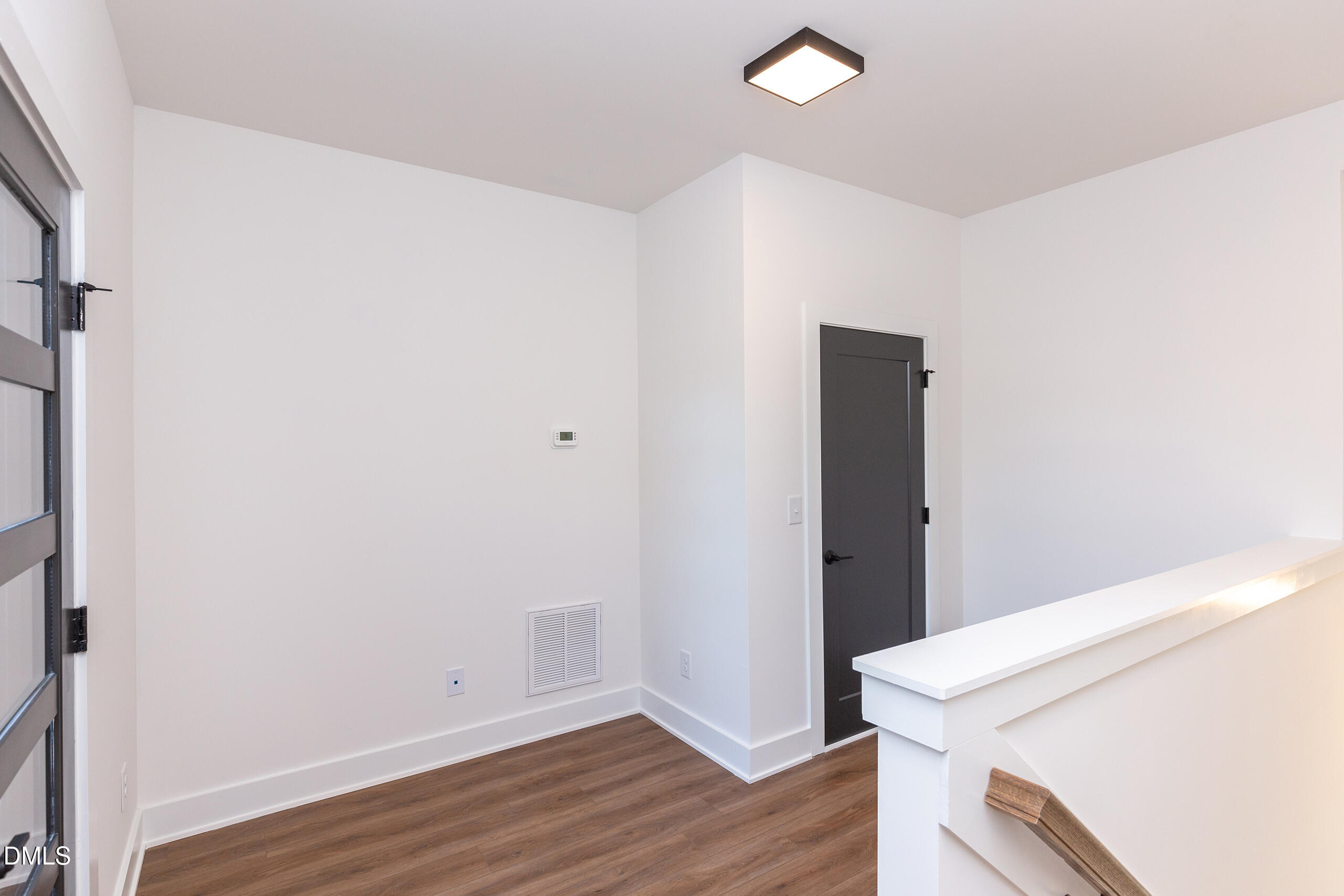 512 Gordon Street 202 Property Photo 24