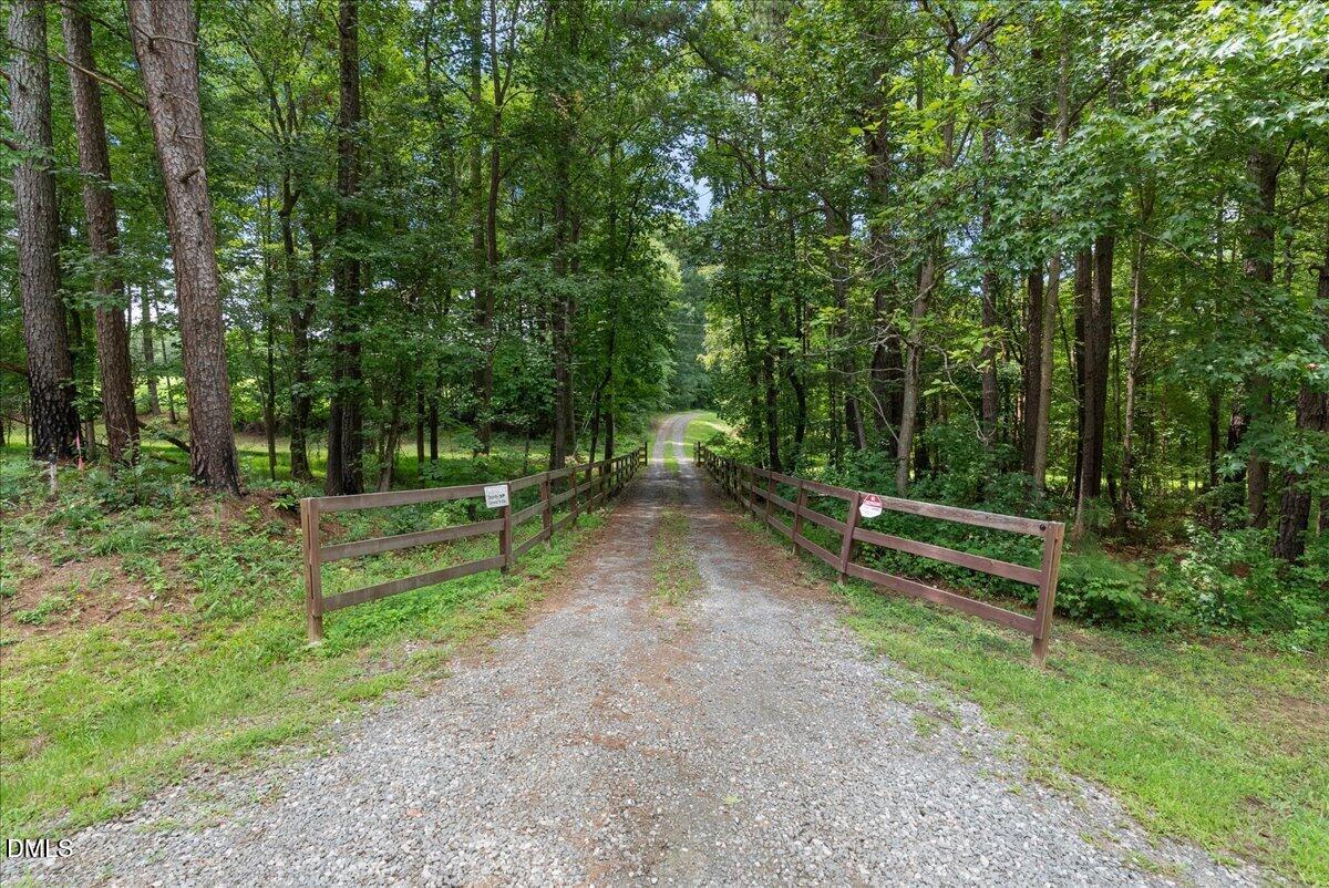 1571 Wayside Farm Road Property Photo 1