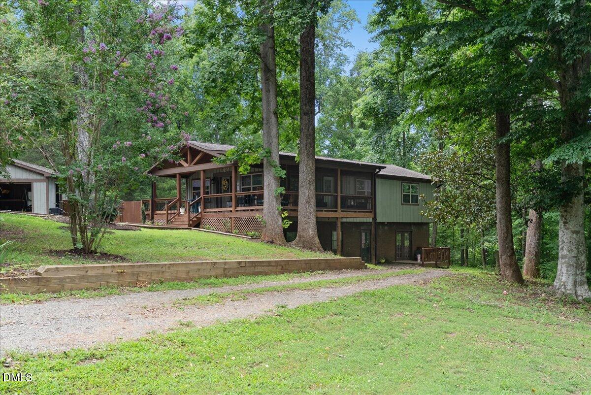 1571 Wayside Farm Road Property Photo 1