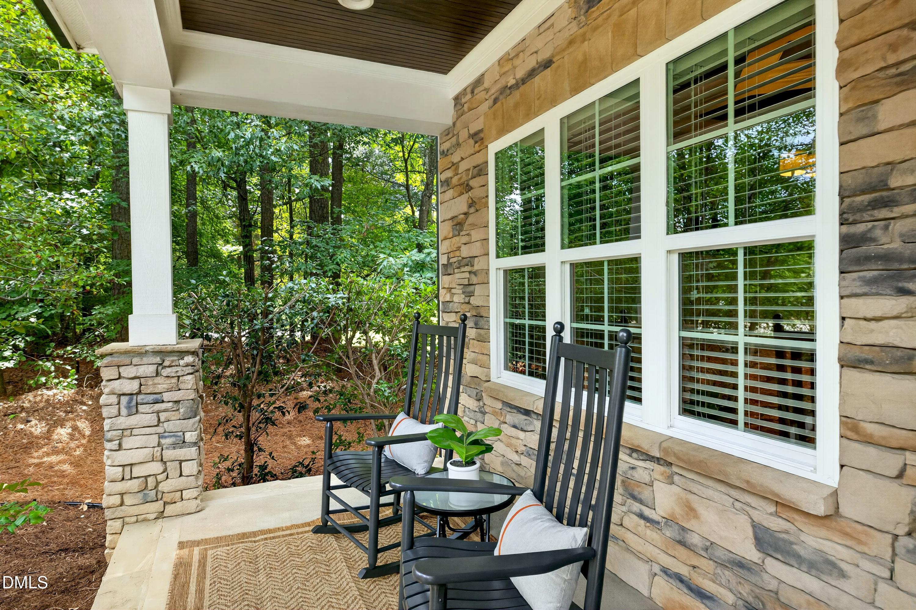 542 Walnut Street Property Photo 3