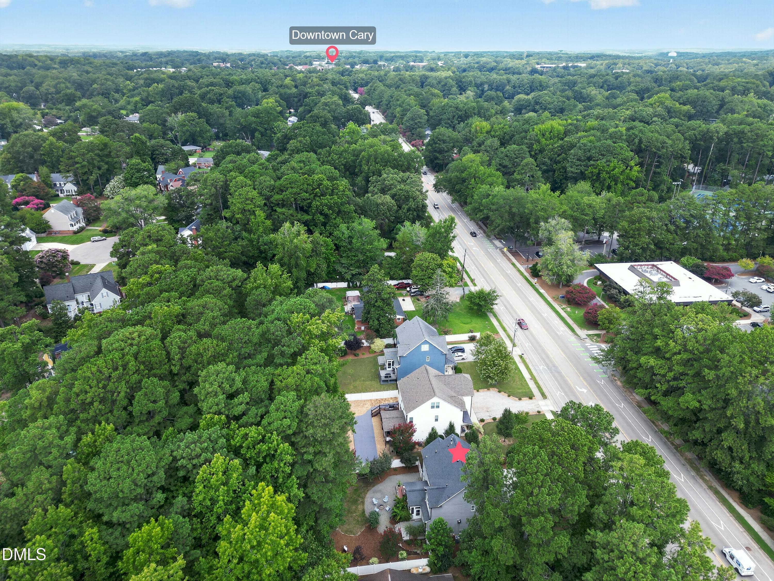 542 Walnut Street Property Photo 4