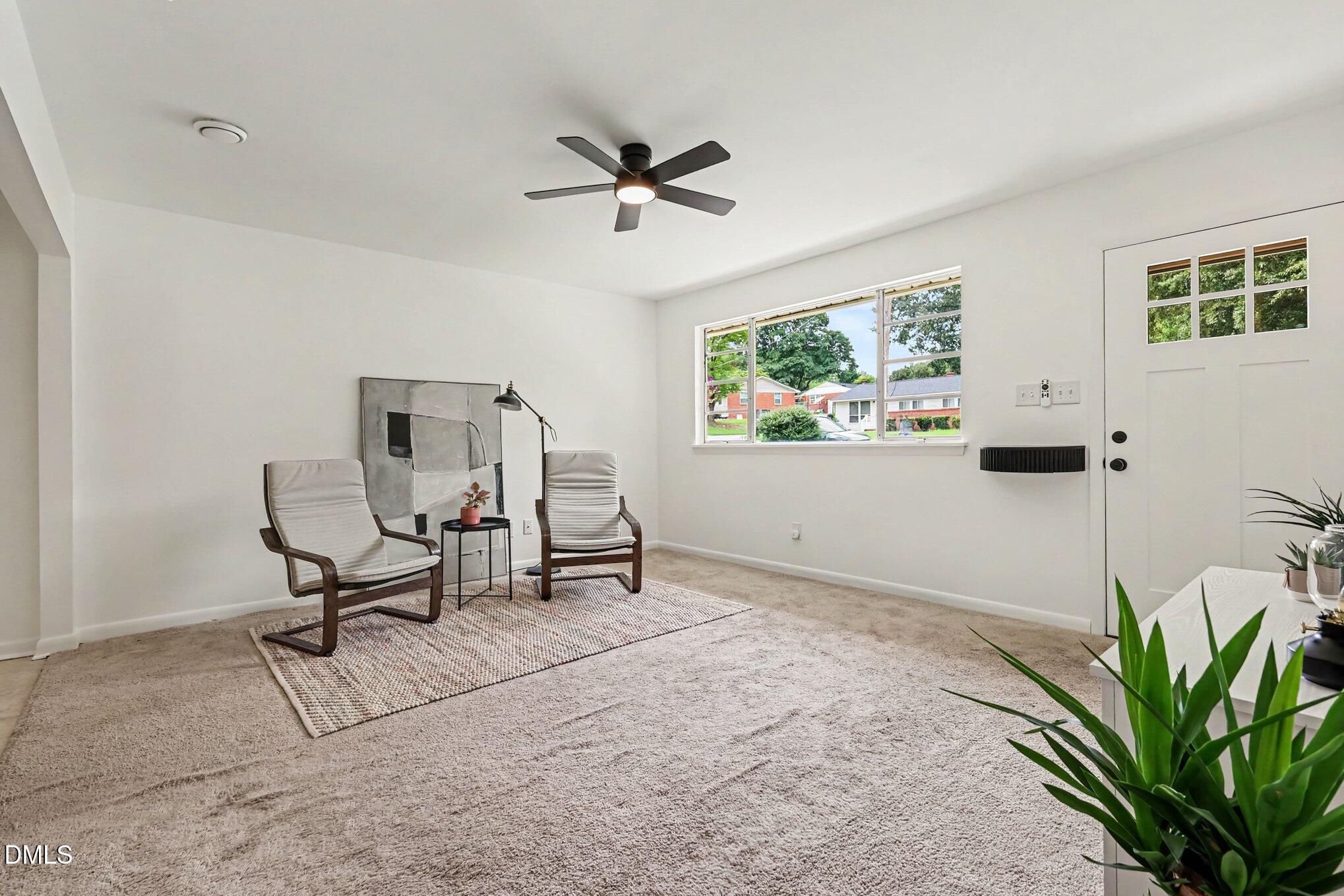 713 Newcombe Road Property Photo 4