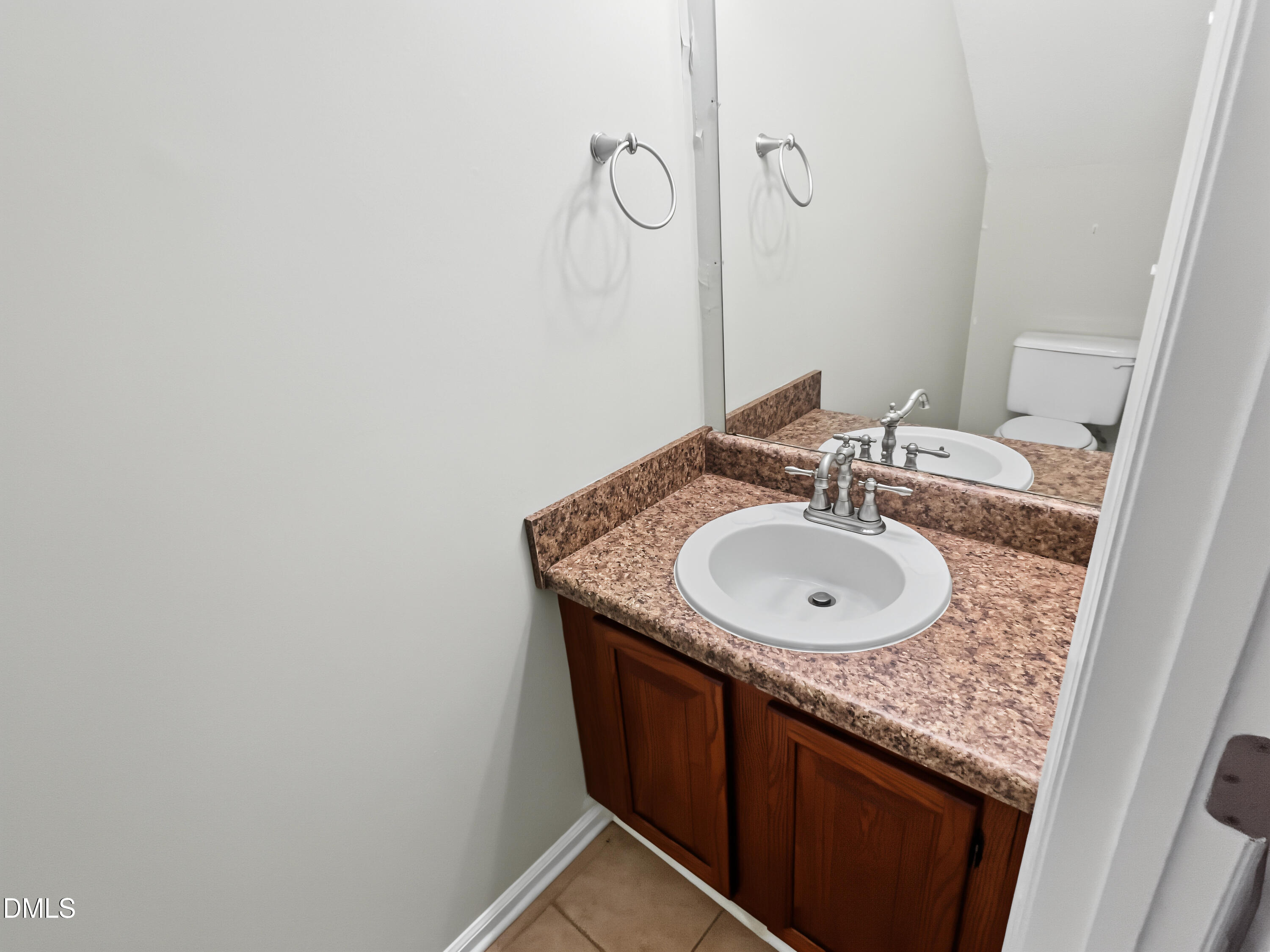 6749 Chauncey Drive Property Photo 8