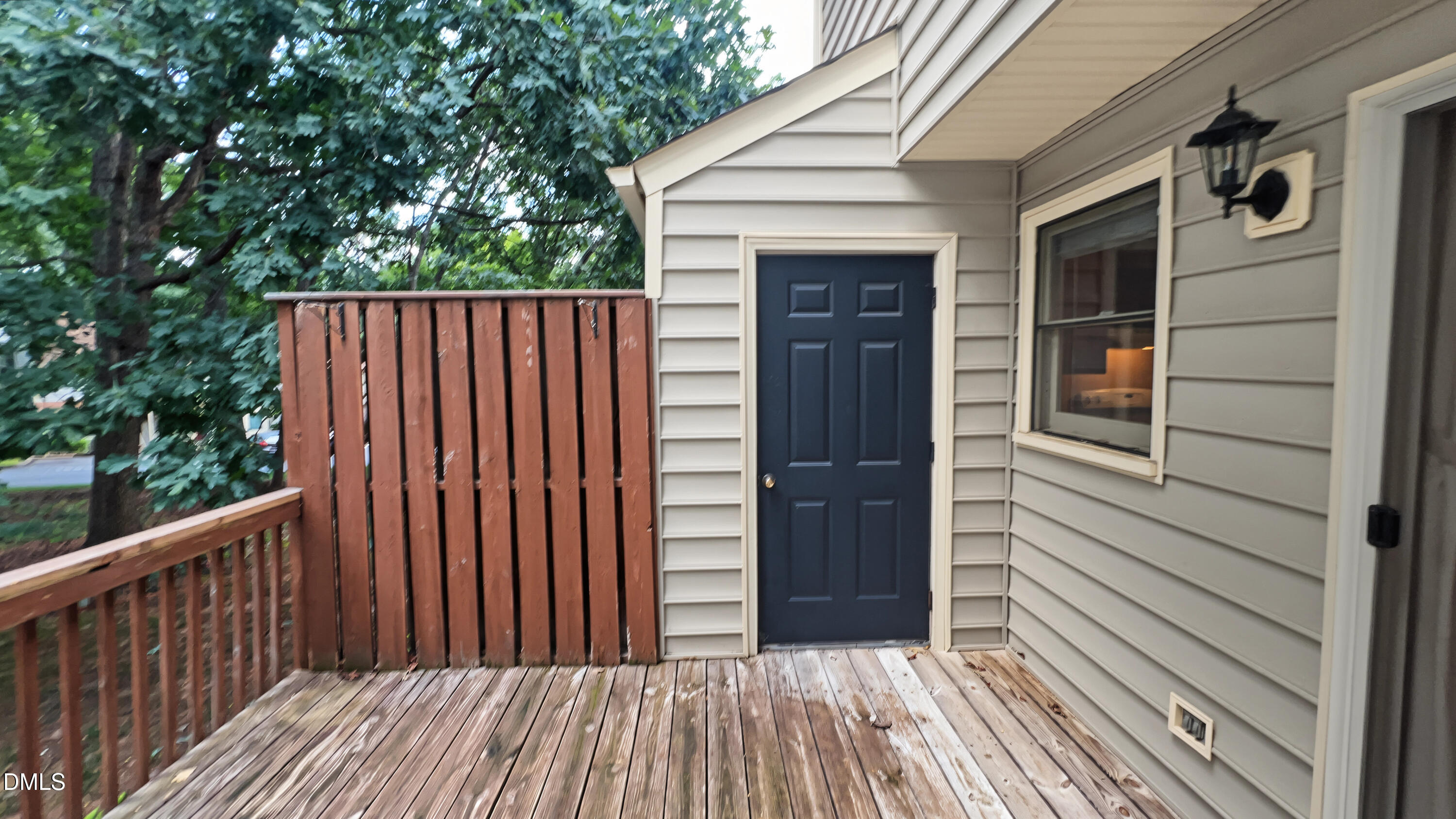 6749 Chauncey Drive Property Photo 15