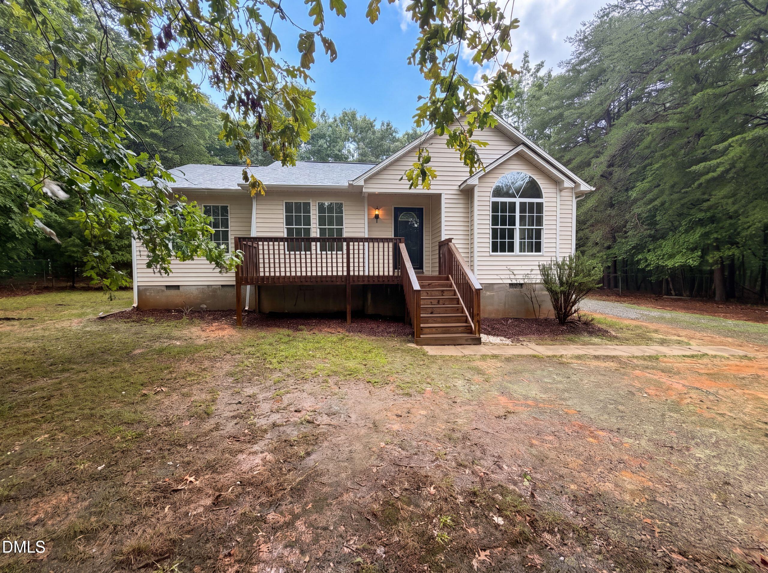 5501 Wagon Farm Road Property Photo 1