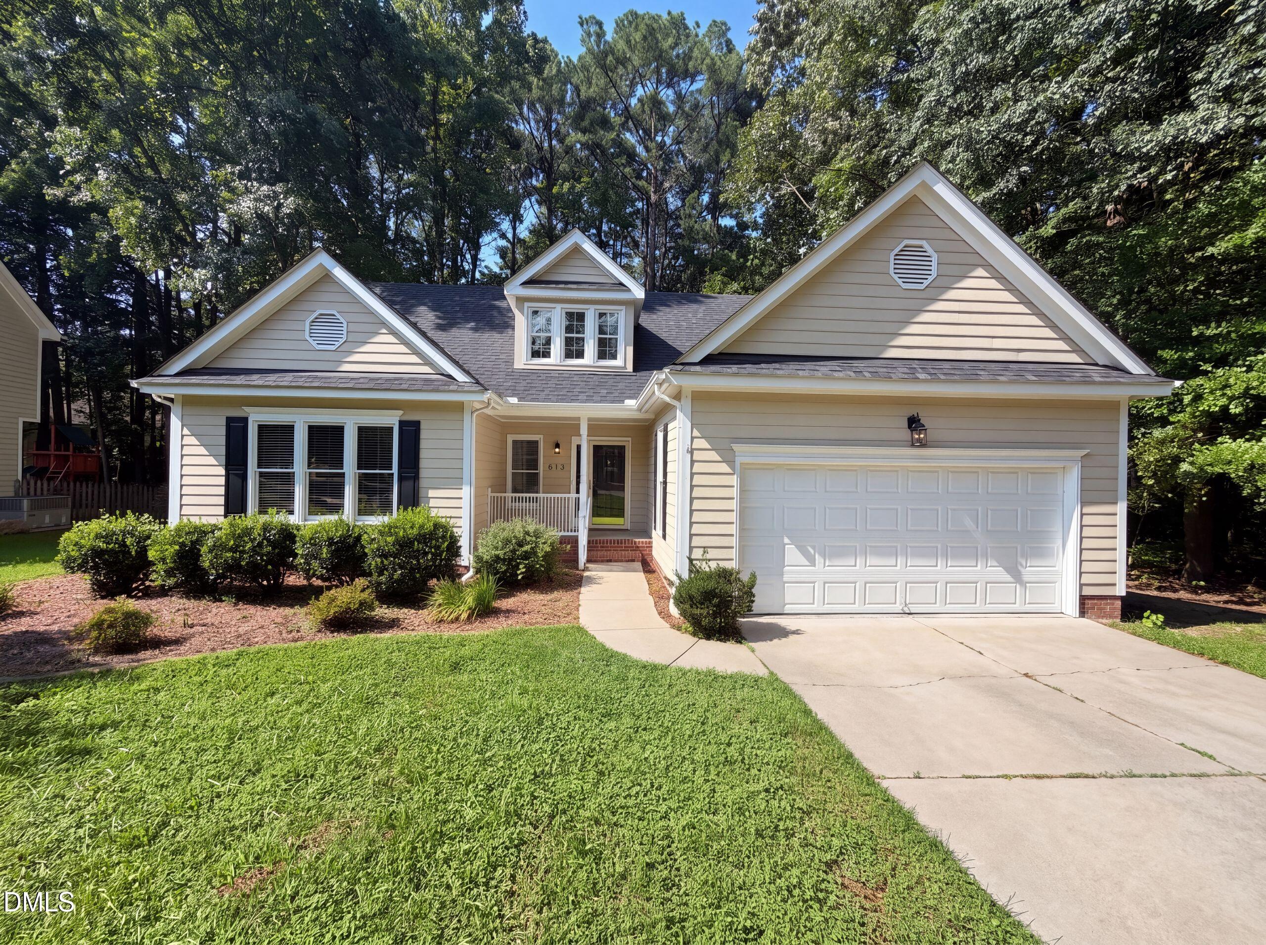 513 Saint Croix Drive Property Photo 1
