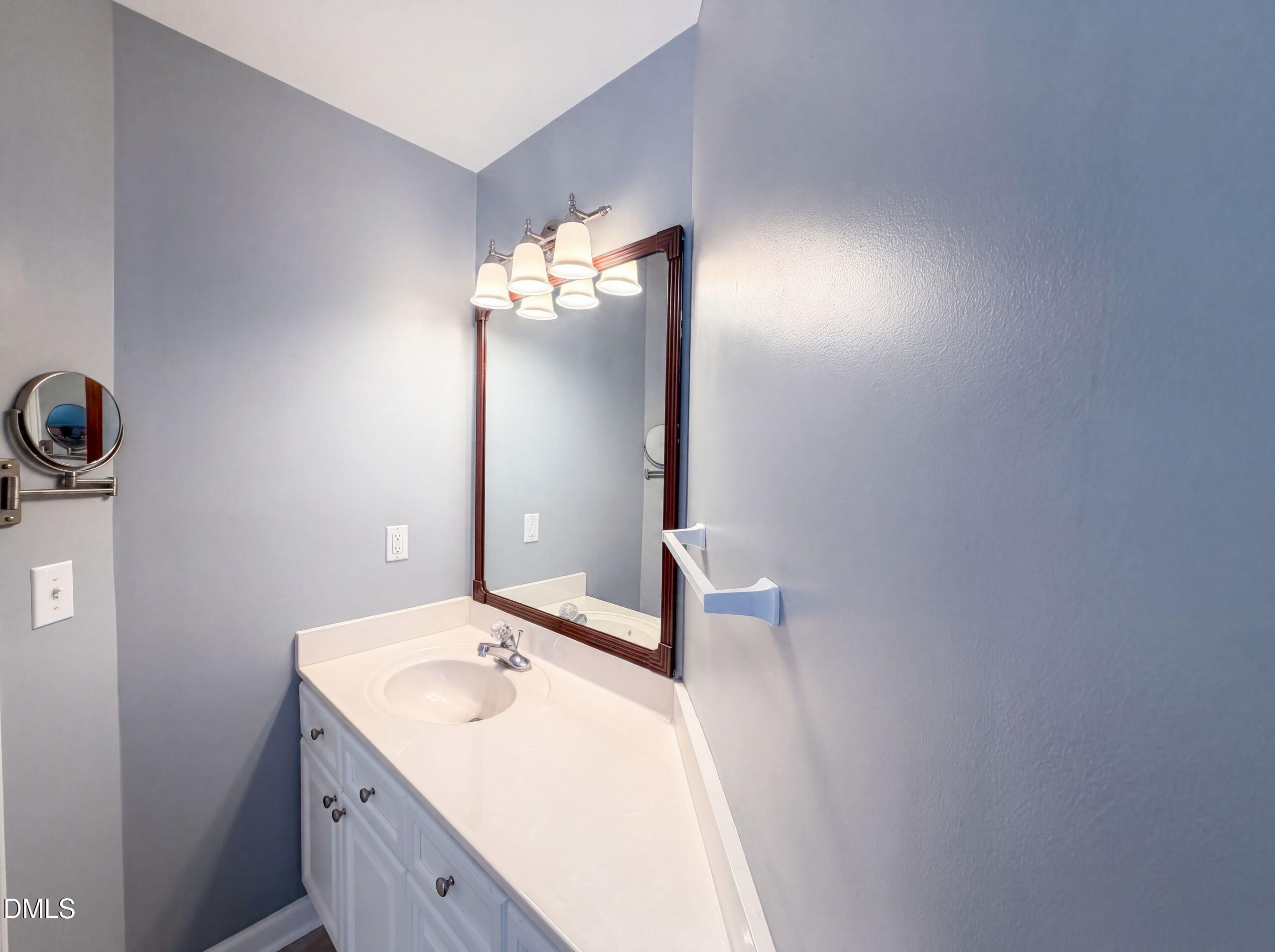 513 Saint Croix Drive Property Photo 11