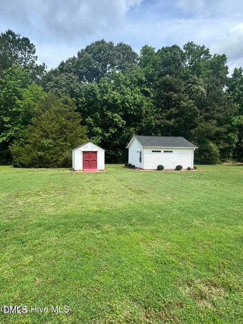 124 Stockbridge Drive Property Photo 5