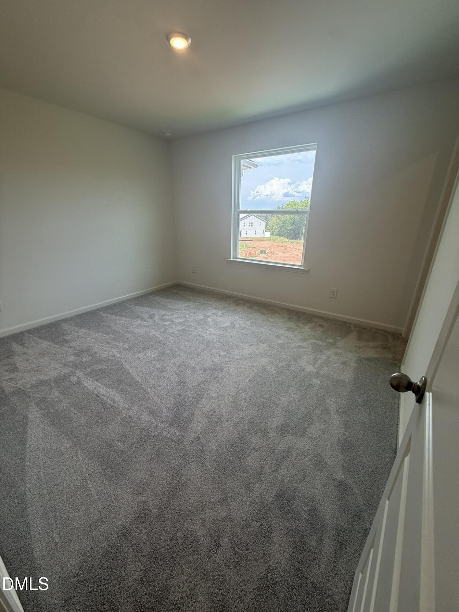 2109 Oakdale Drive Property Photo 7