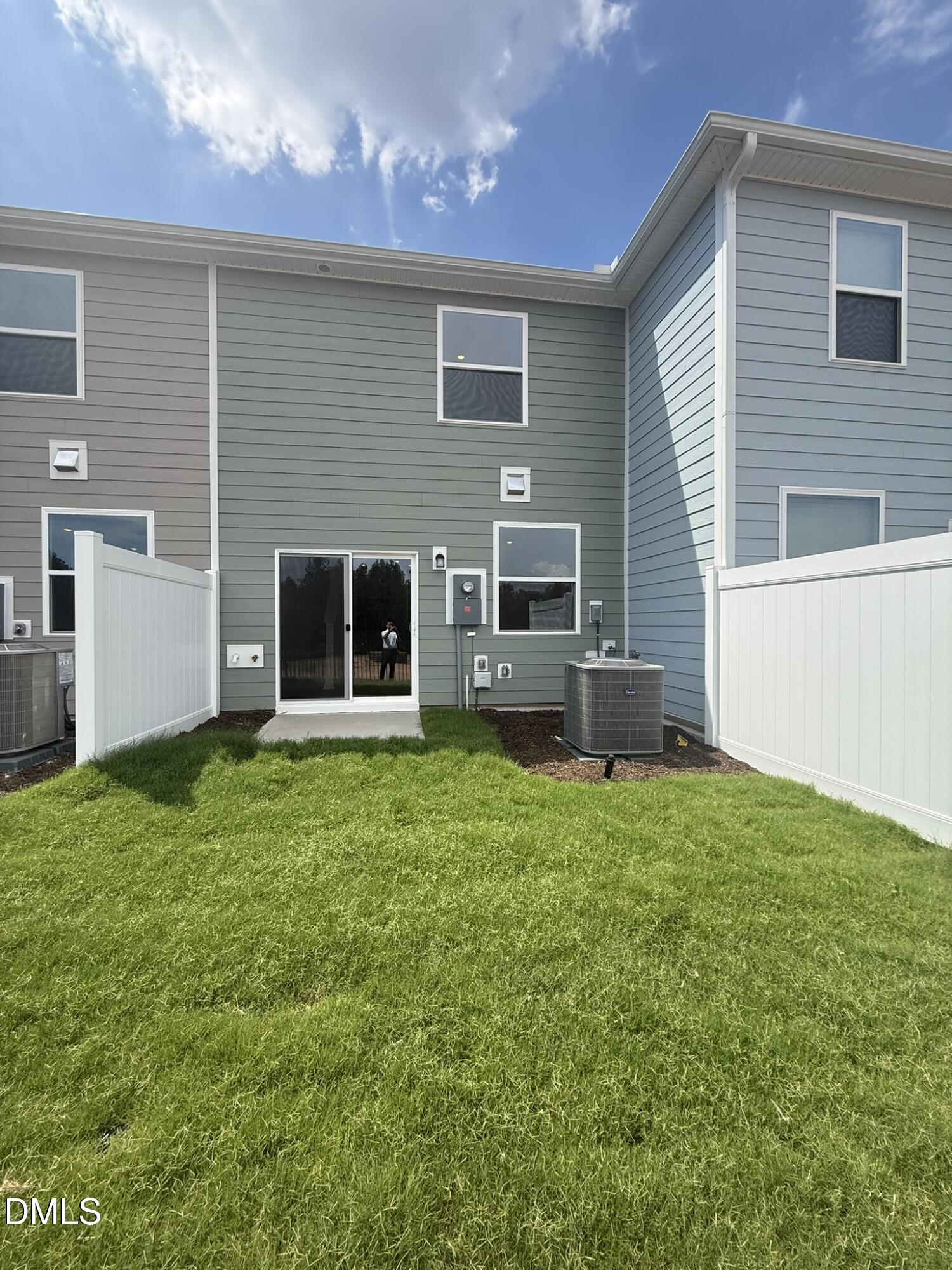 2109 Oakdale Drive Property Photo 11