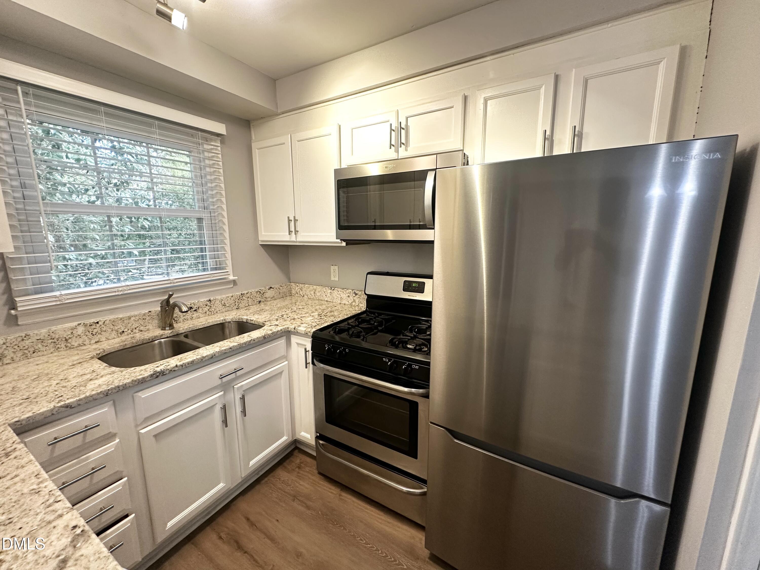 4808 Blue Bird Court D Property Photo 2