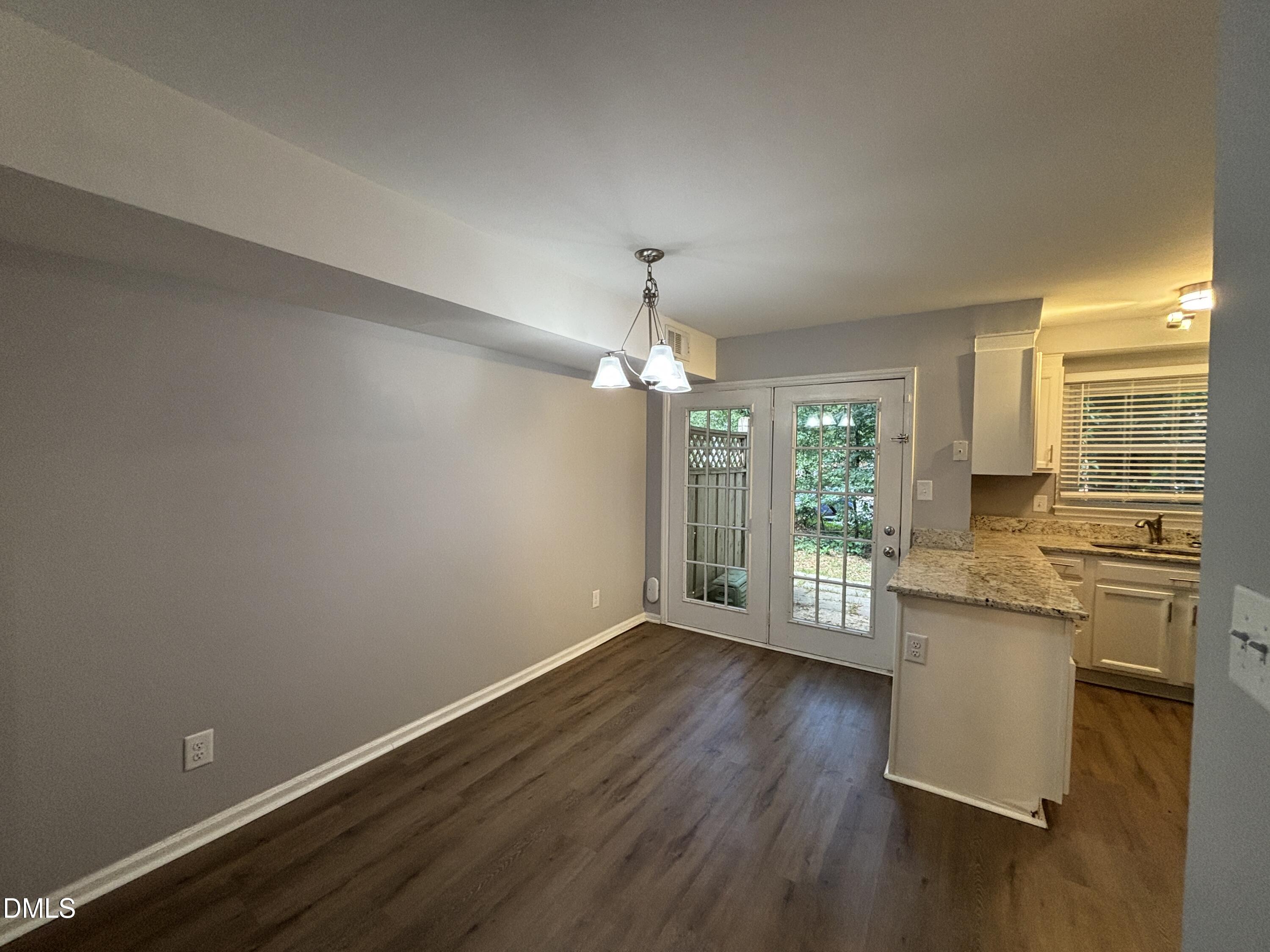 4808 Blue Bird Court D Property Photo 4