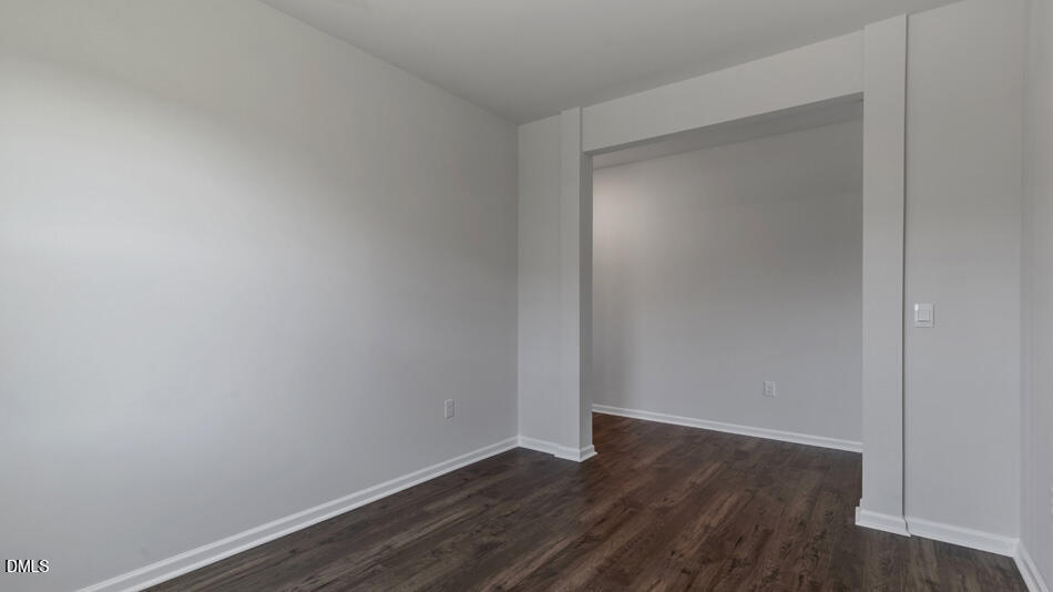 208 Saddle Mare Street Property Photo 5