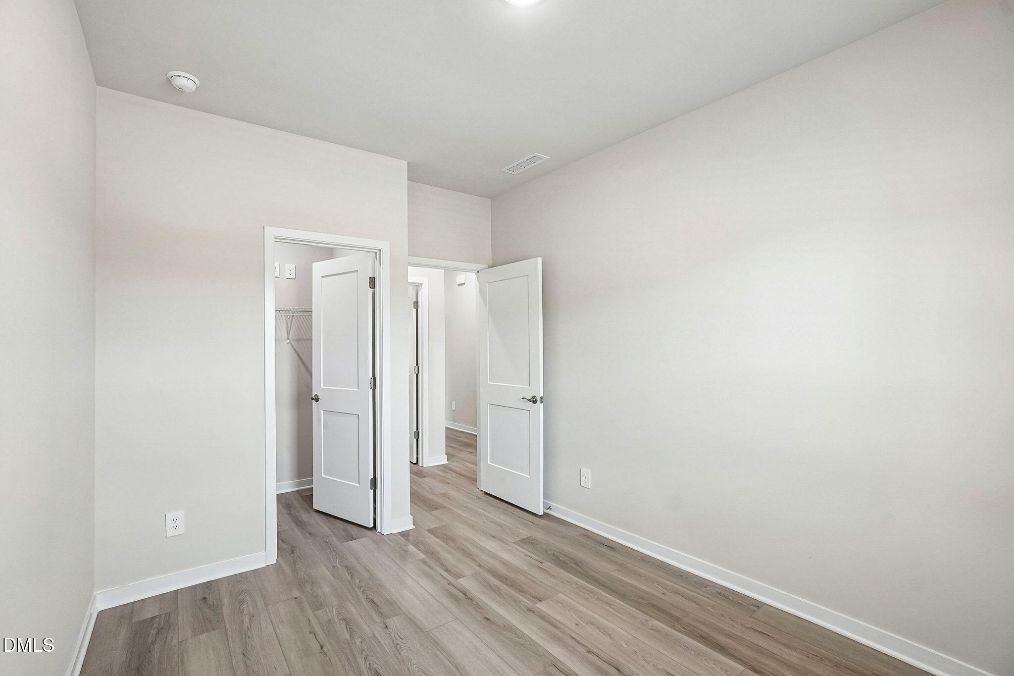 141 Gilded Eagle Avenue Property Photo 16