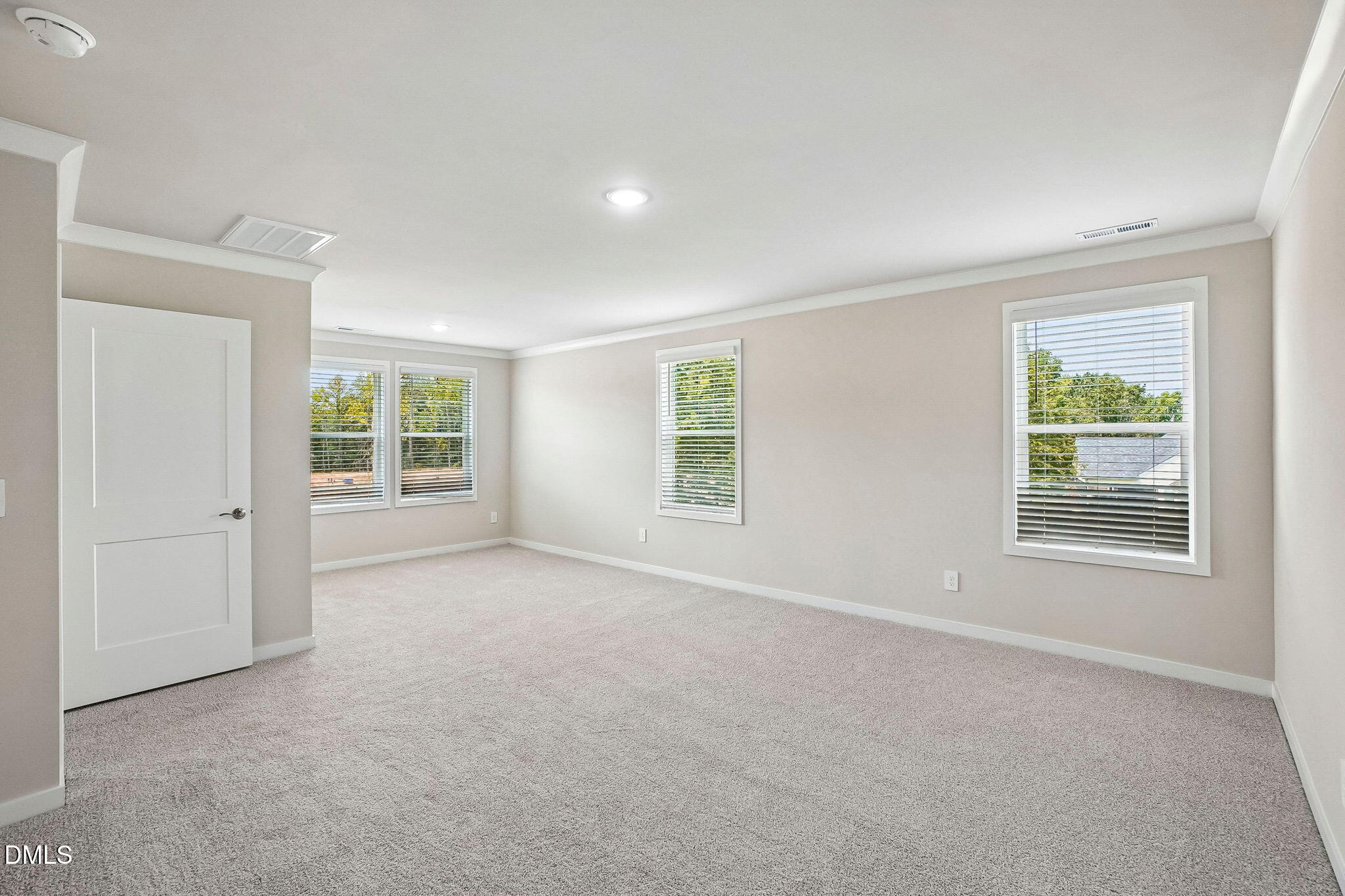 141 Gilded Eagle Avenue Property Photo 24