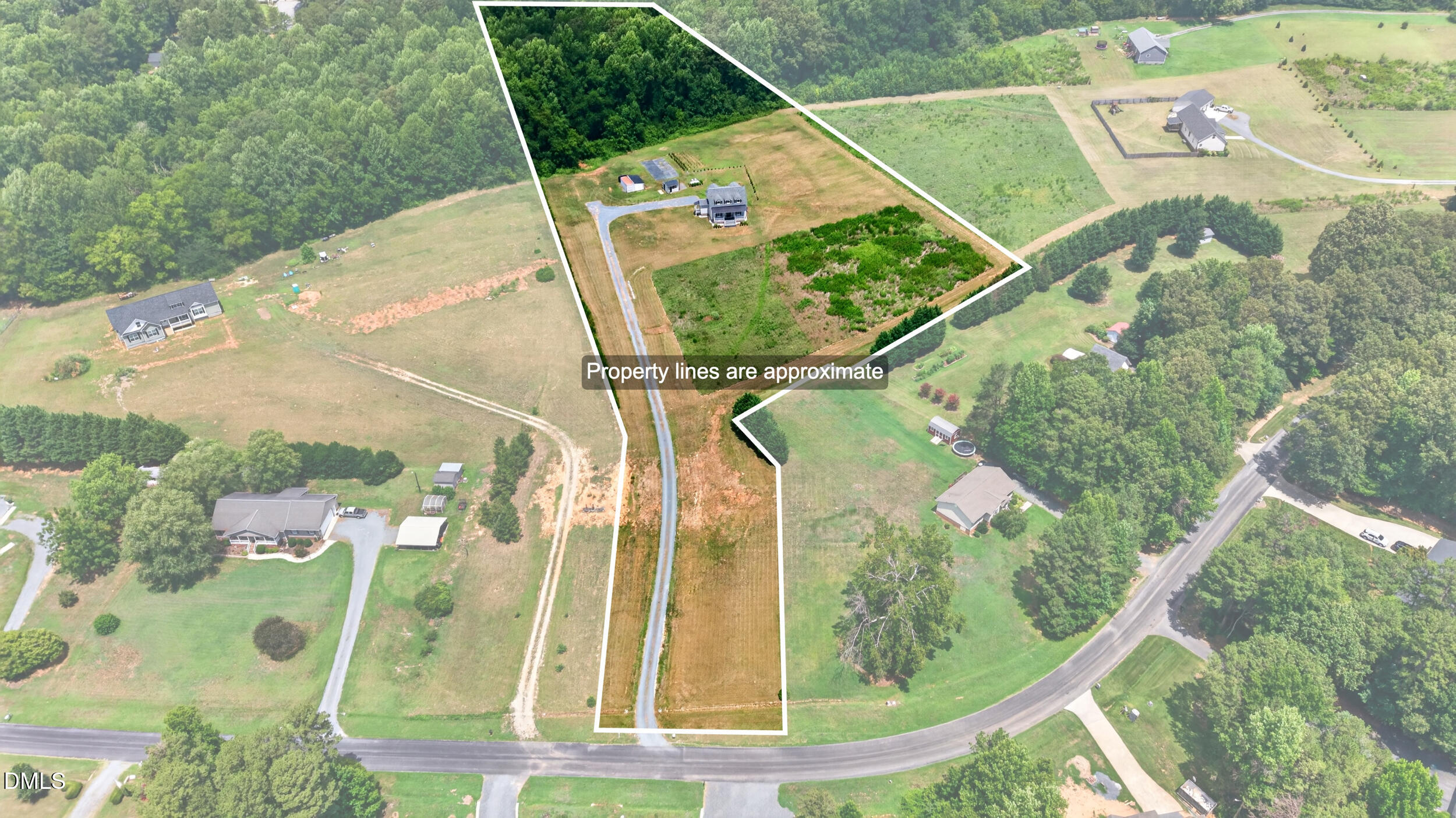 2428 Glade Road Property Photo 5