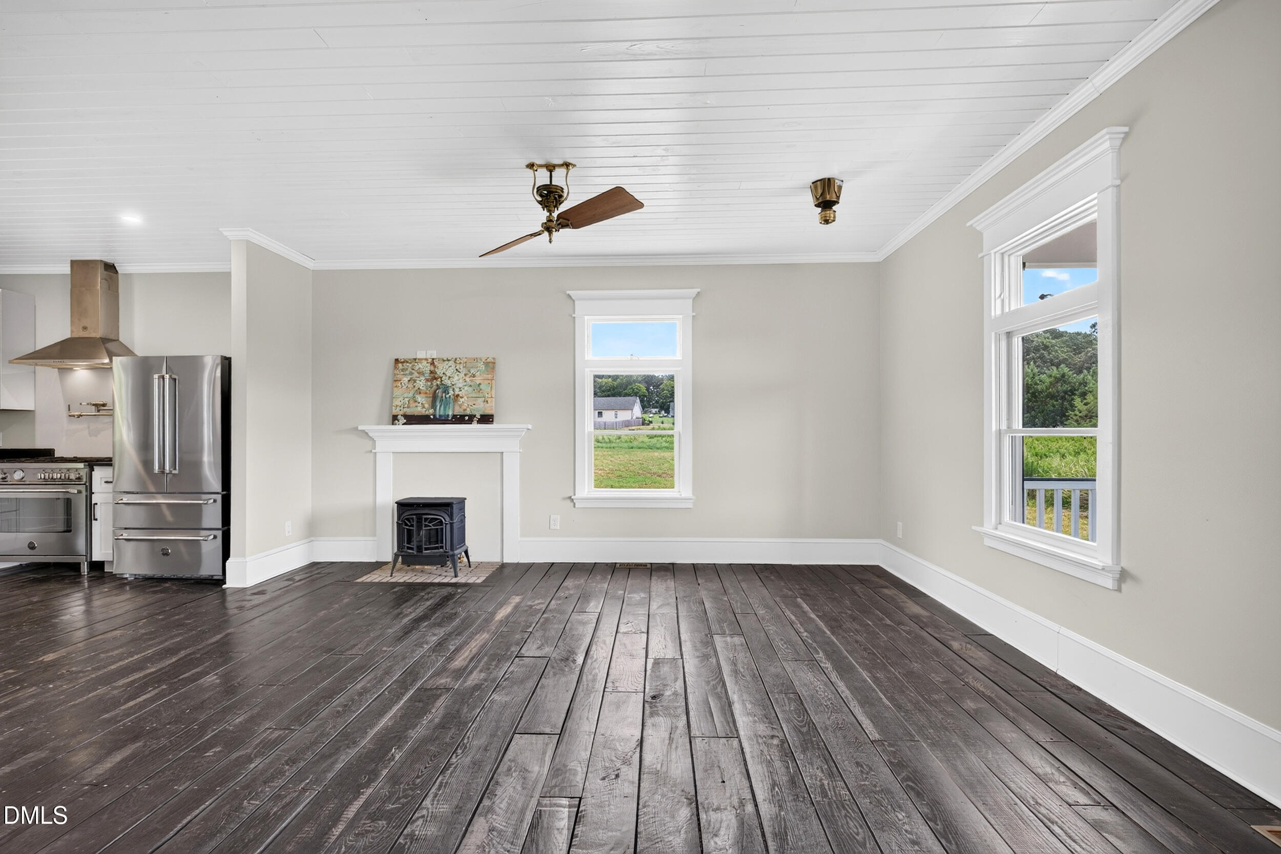2428 Glade Road Property Photo 18