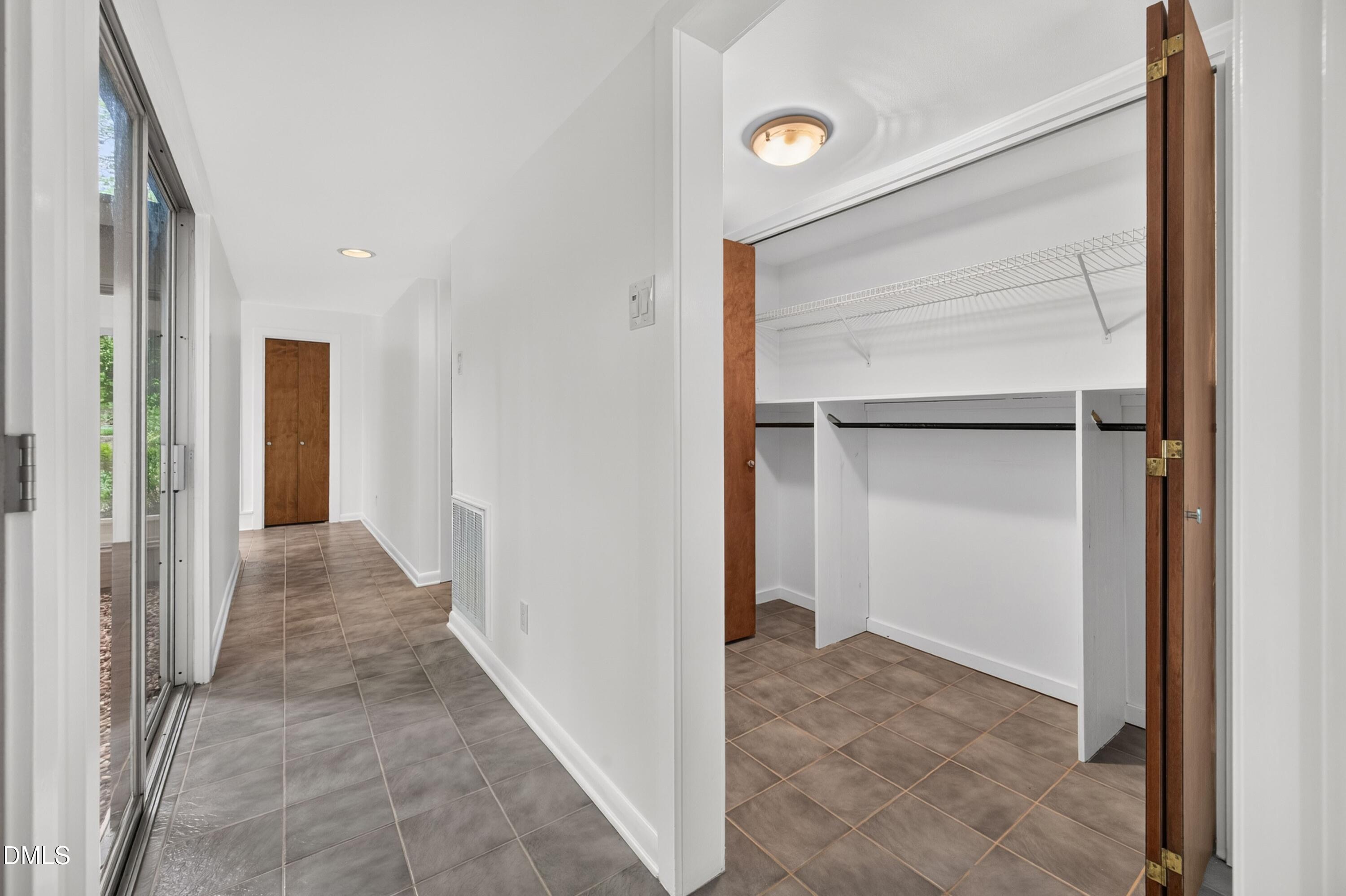 4613 Oak Park Road Property Photo 11