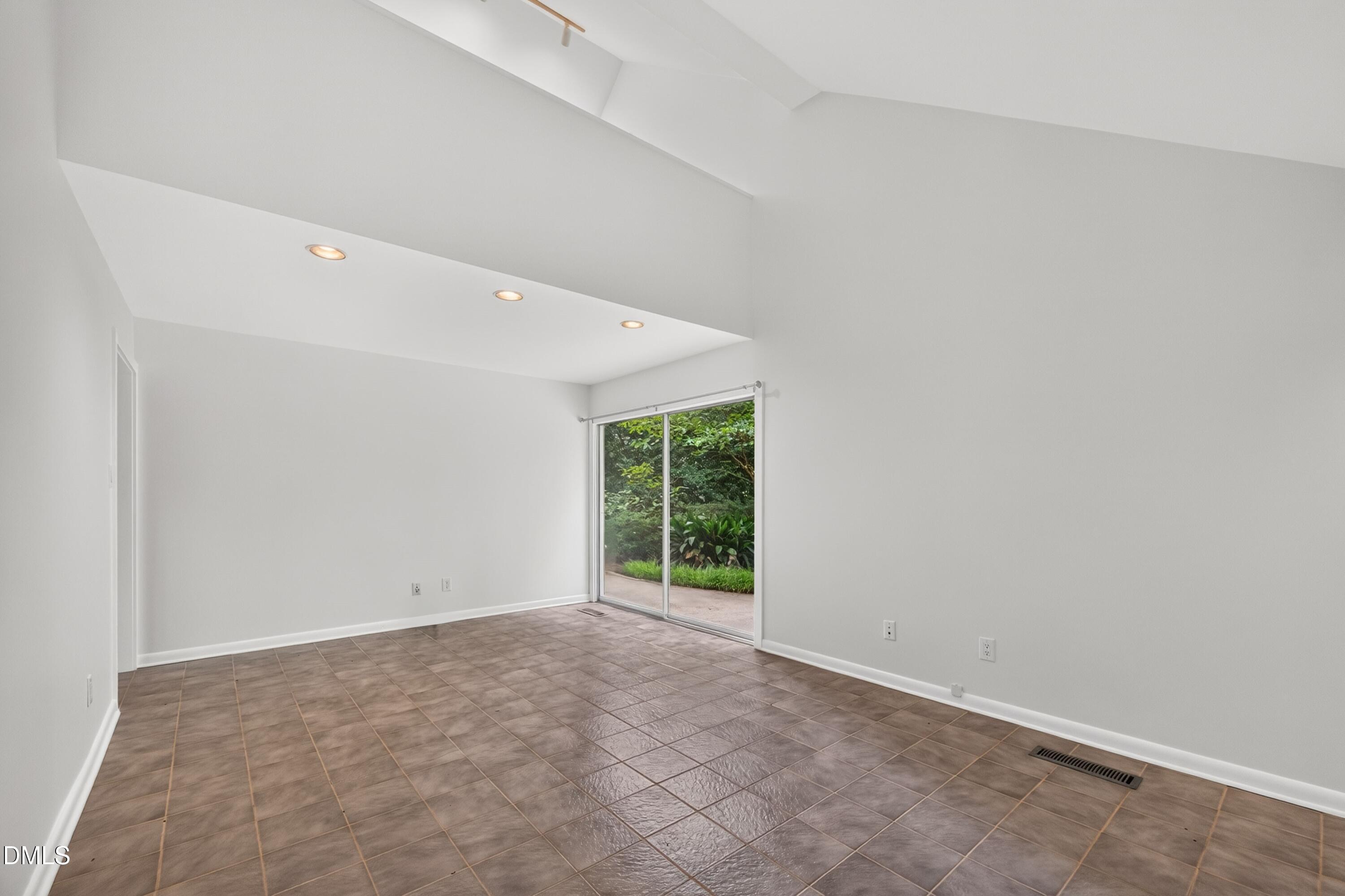 4613 Oak Park Road Property Photo 14