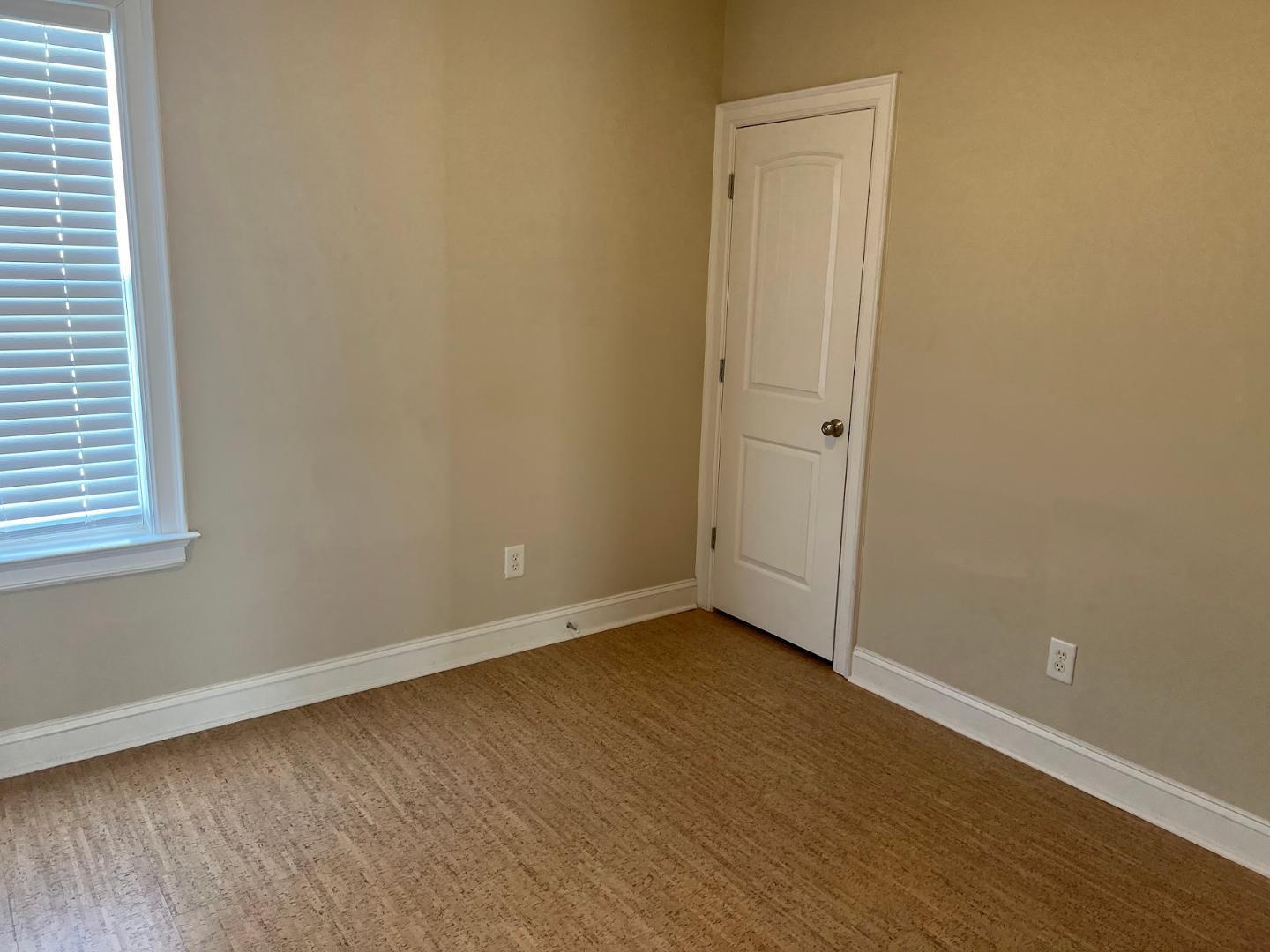 7729 Acc Boulevard Property Photo 9