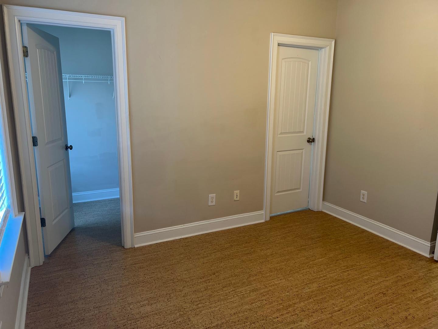 7729 Acc Boulevard Property Photo 16