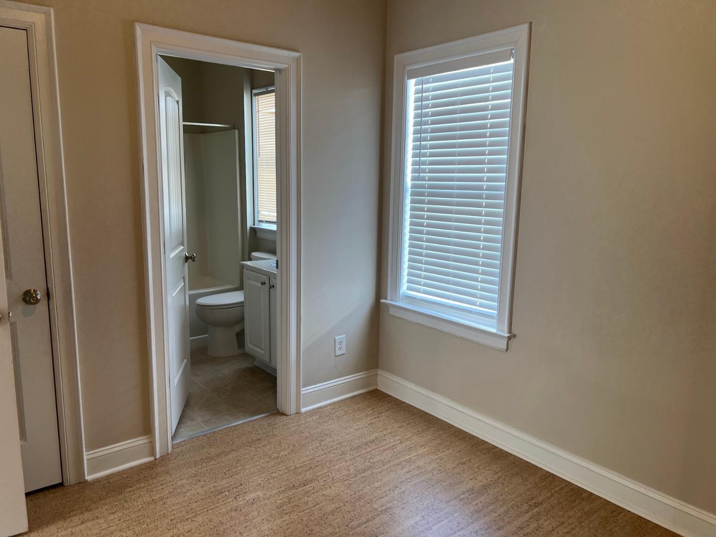 7729 Acc Boulevard Property Photo 21