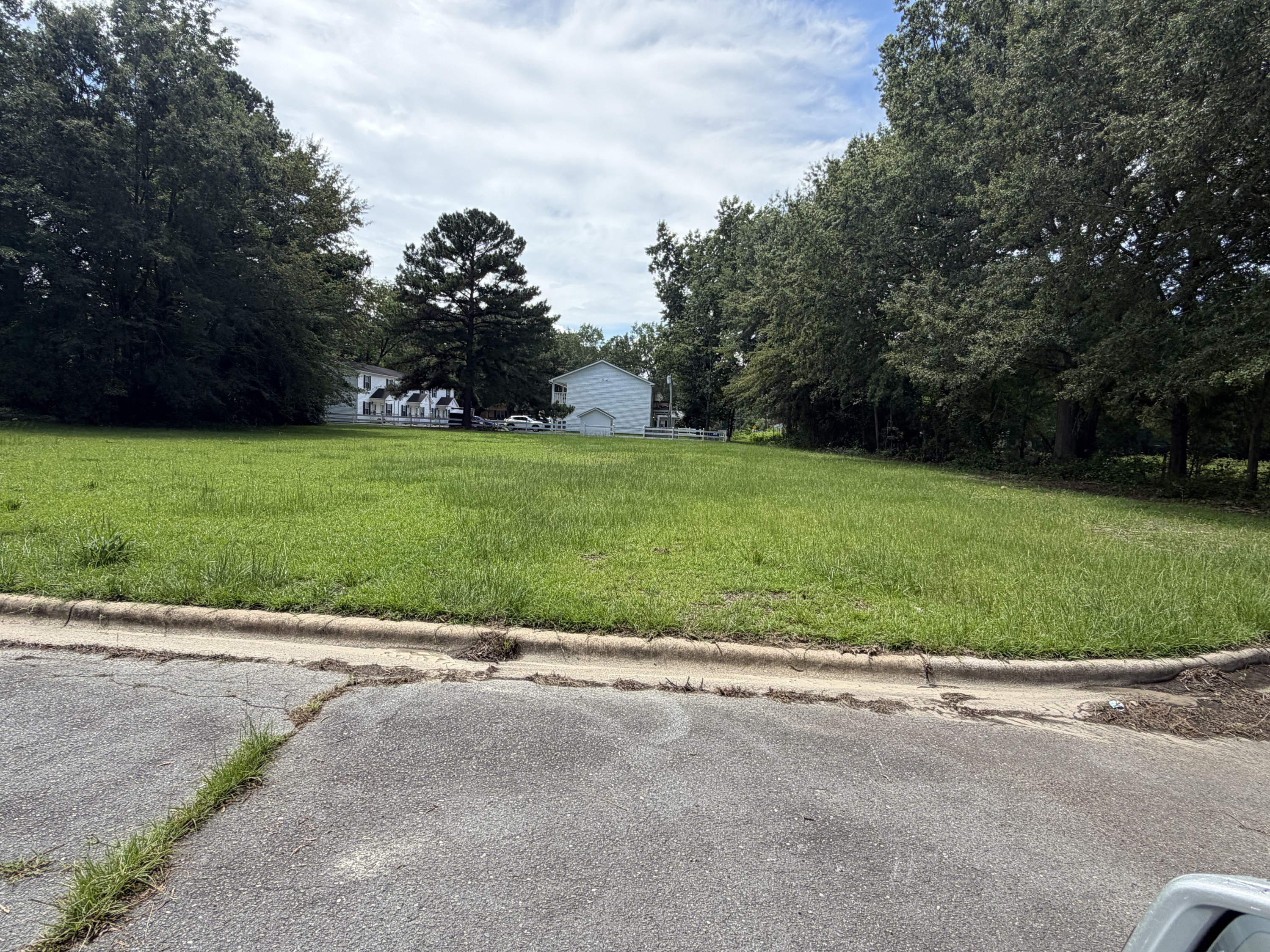 801 2nd Avenue Property Photo 1