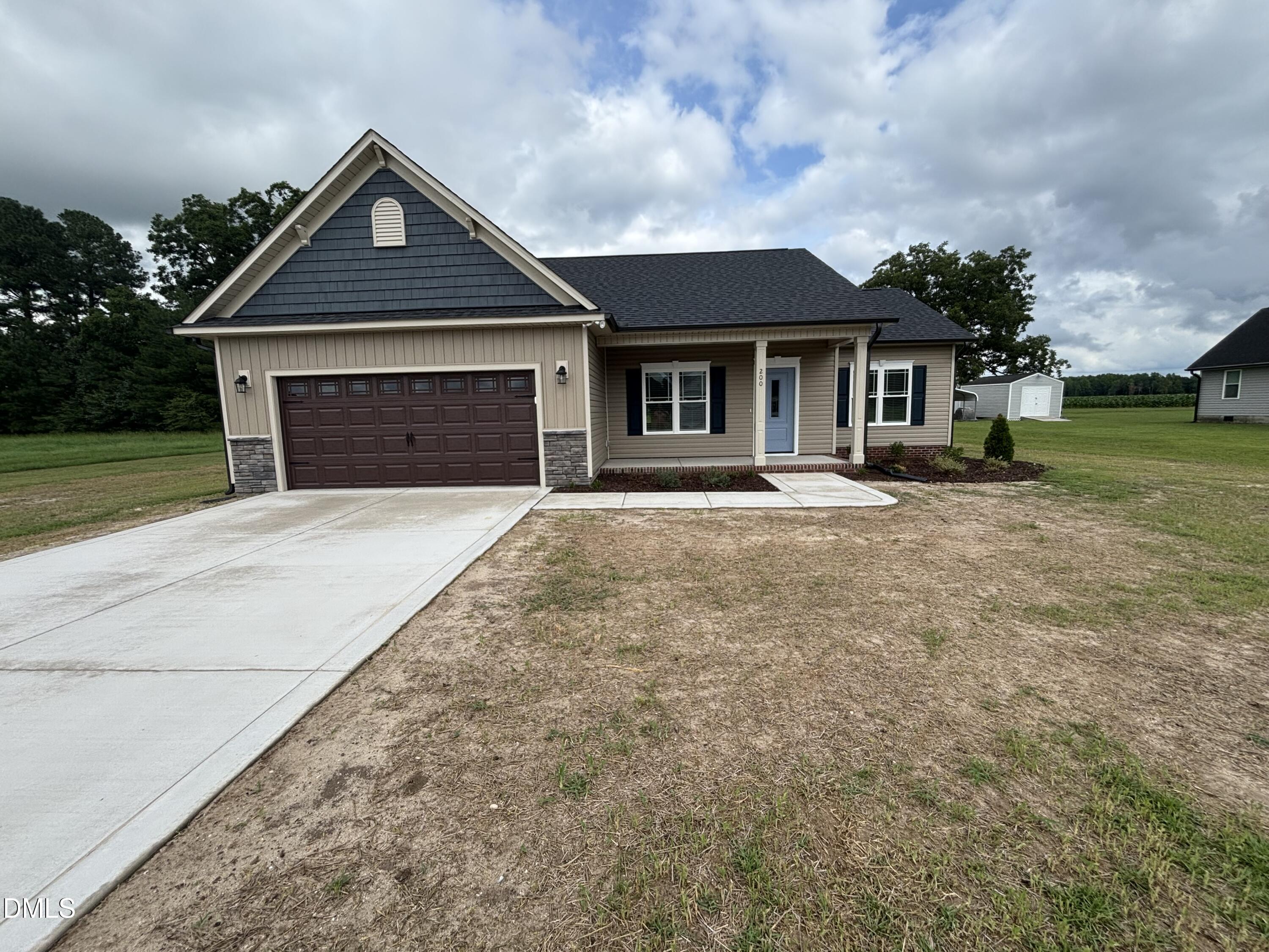 200 Budd Godwin Lane Property Photo 1