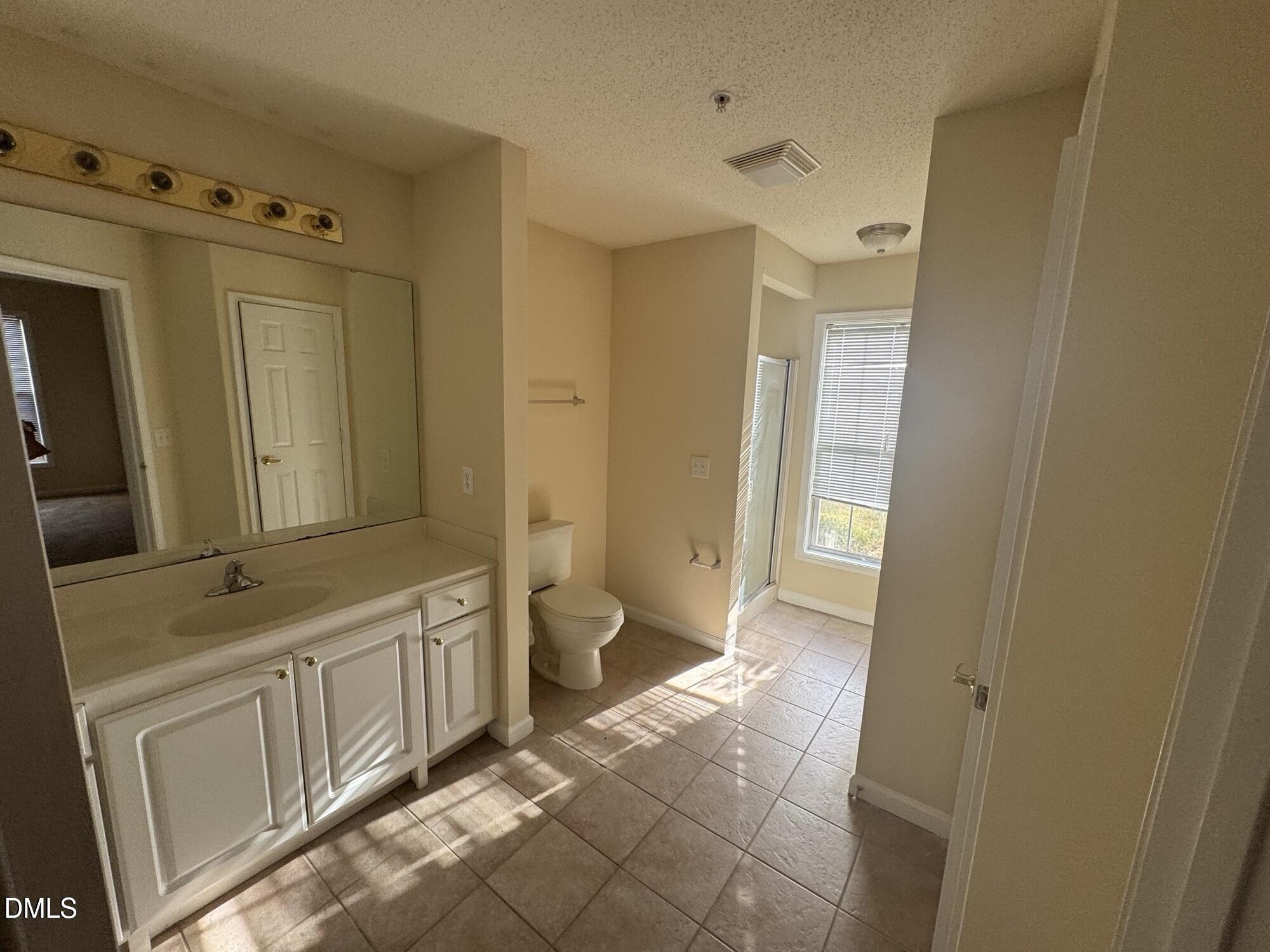 2511 Huntscroft Lane 101 Property Photo 9