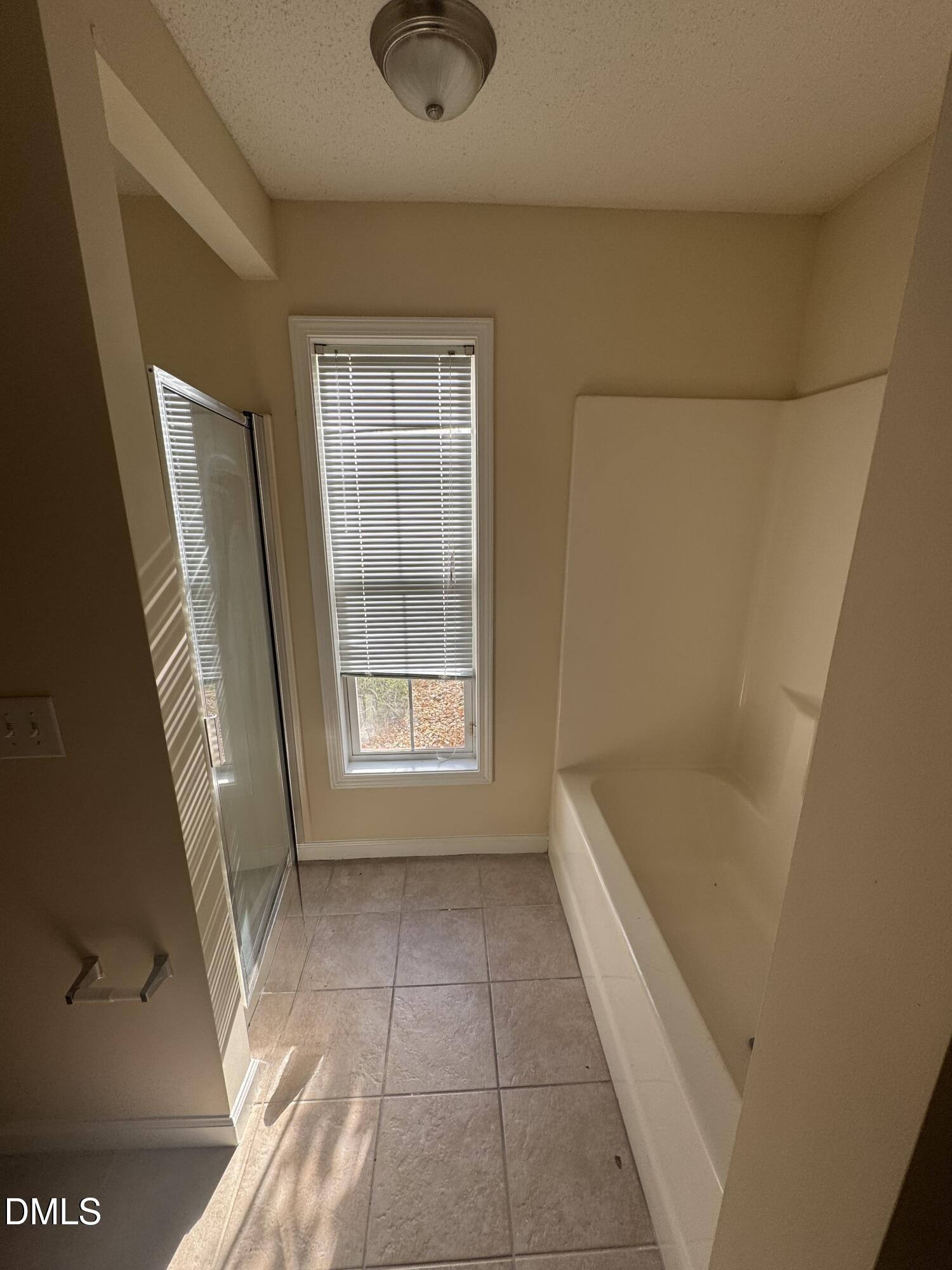 2511 Huntscroft Lane 101 Property Photo 10