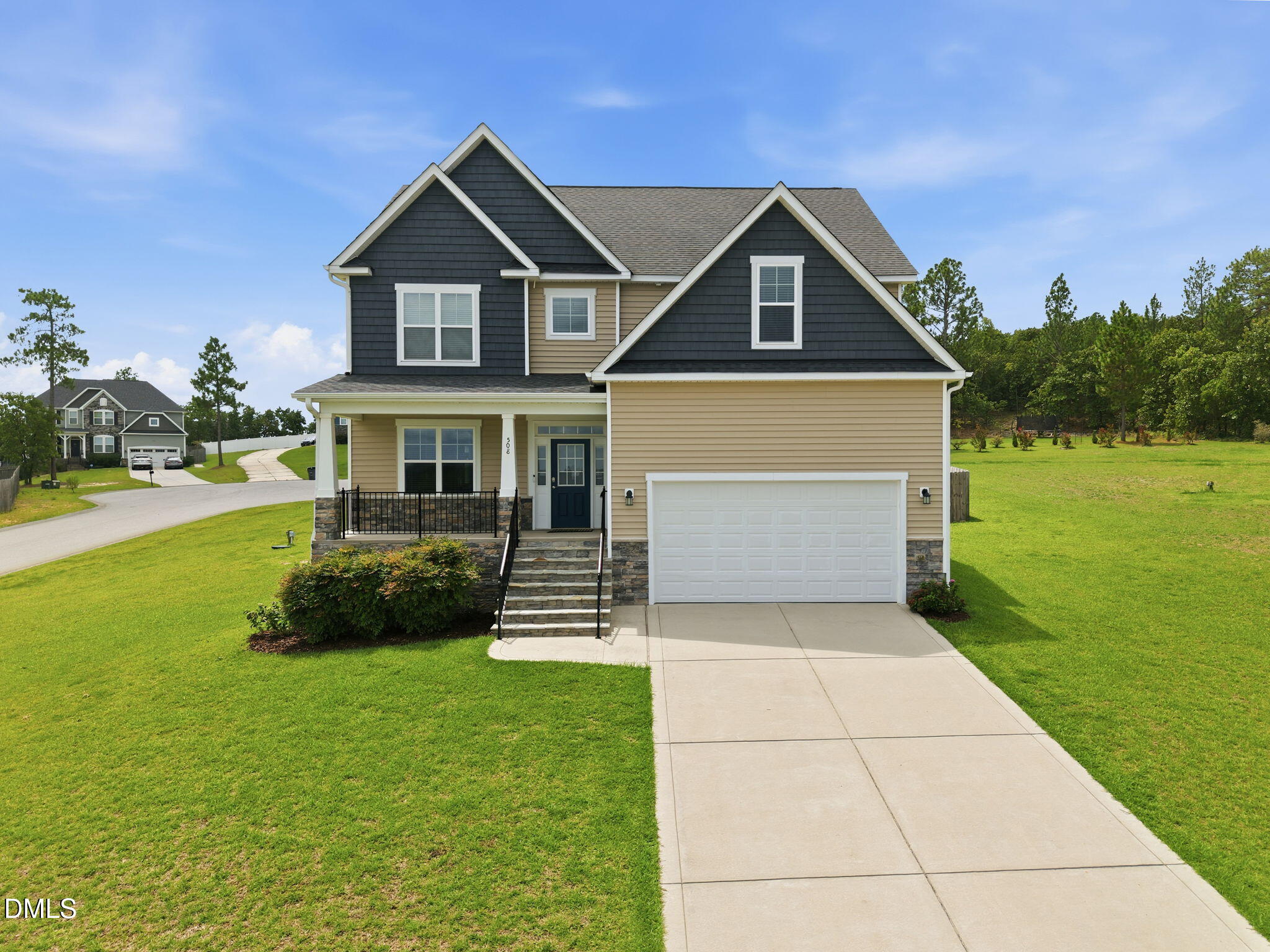 508 Executive Drive Property Photo 1