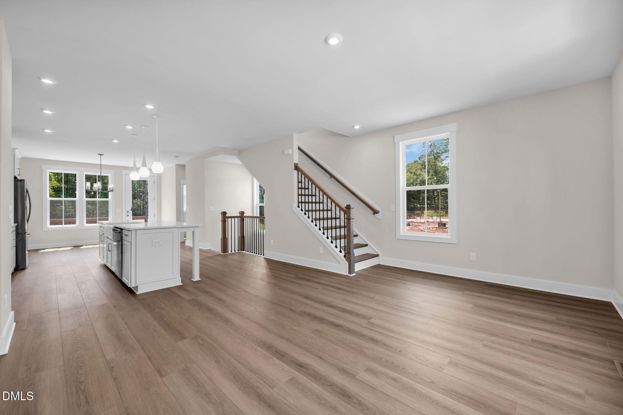 1106 Blackthorn Lane Property Photo 6