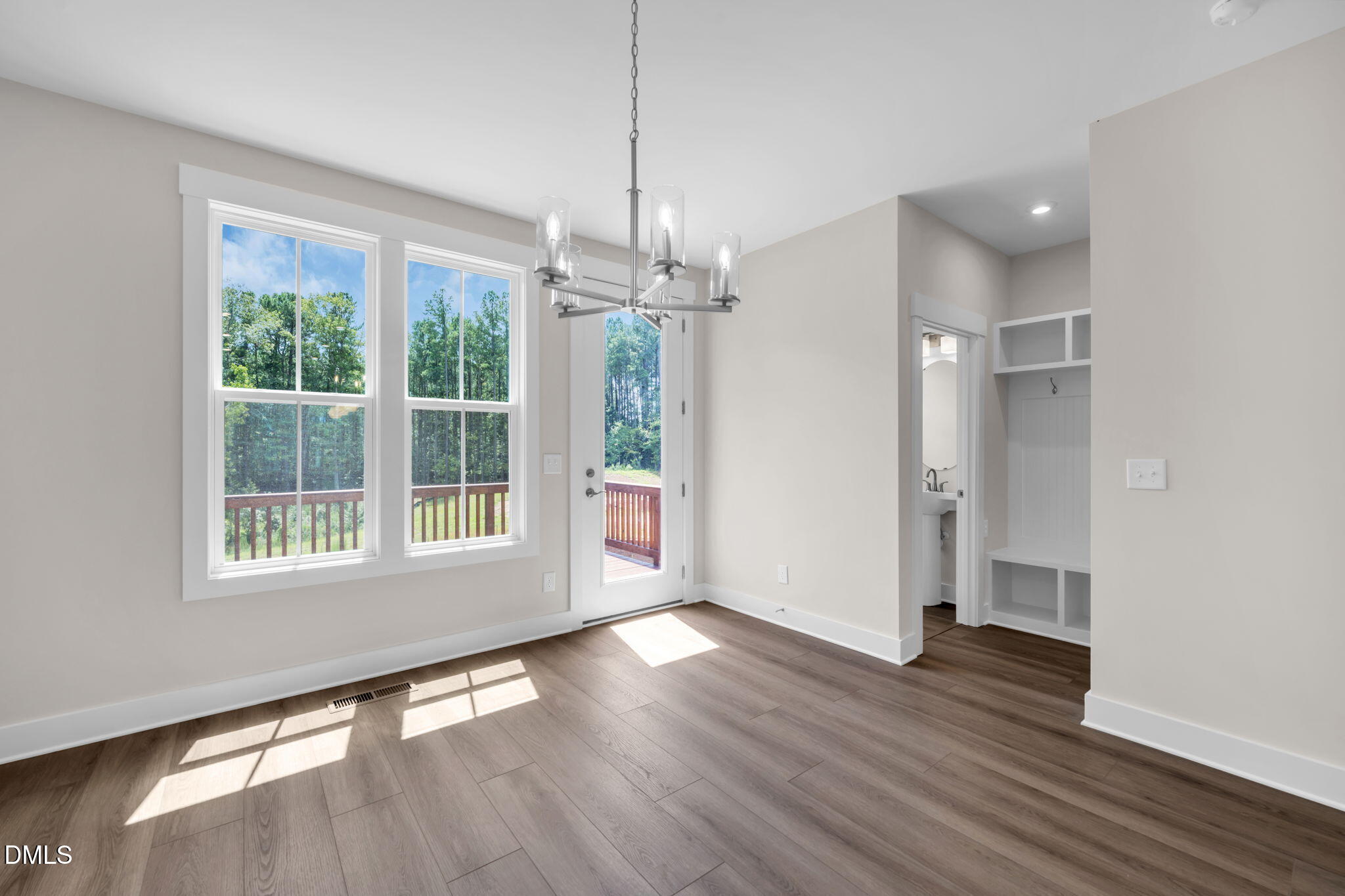 1106 Blackthorn Lane Property Photo 14