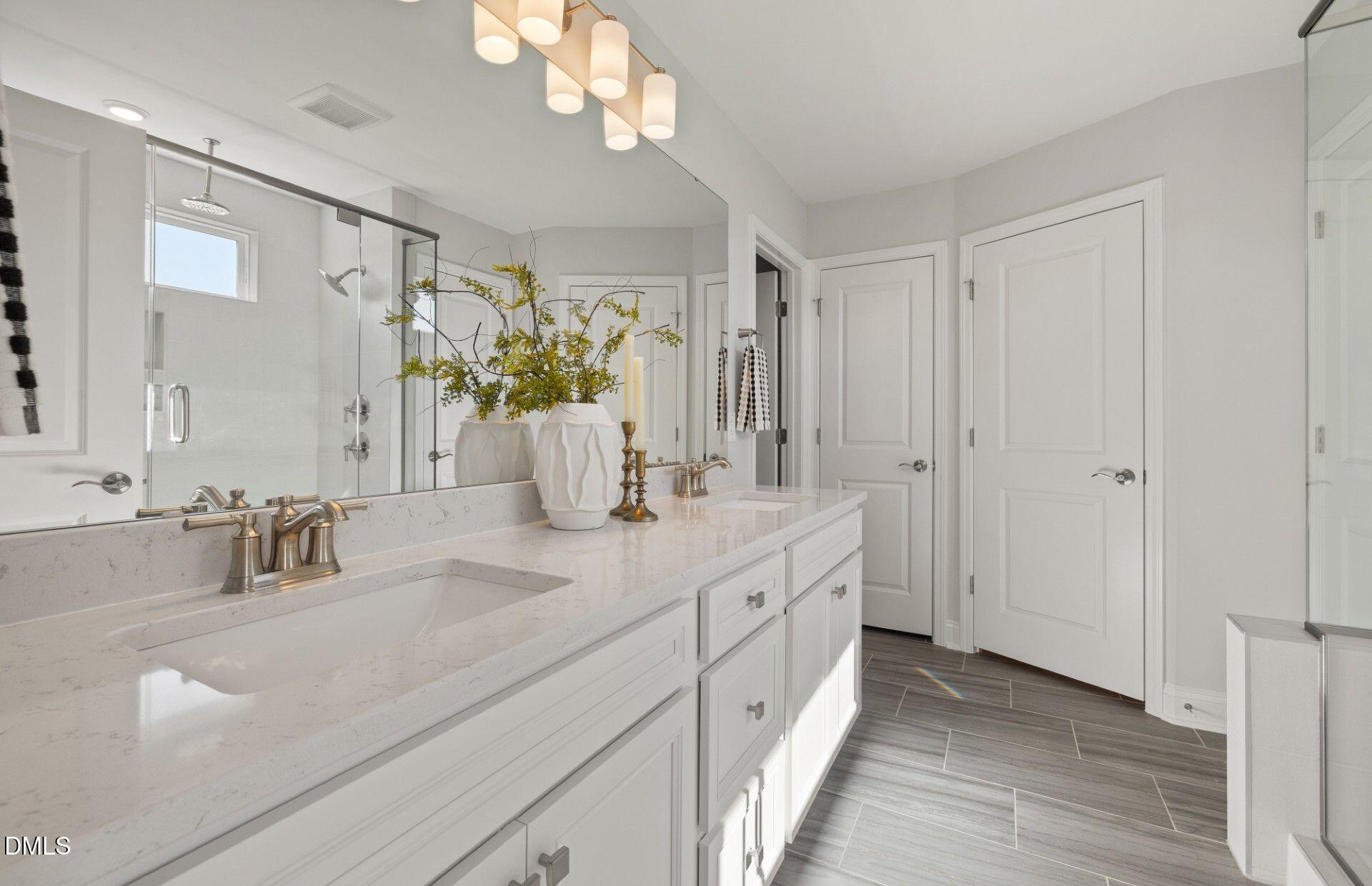 657 Circle Pond Street Property Photo 14