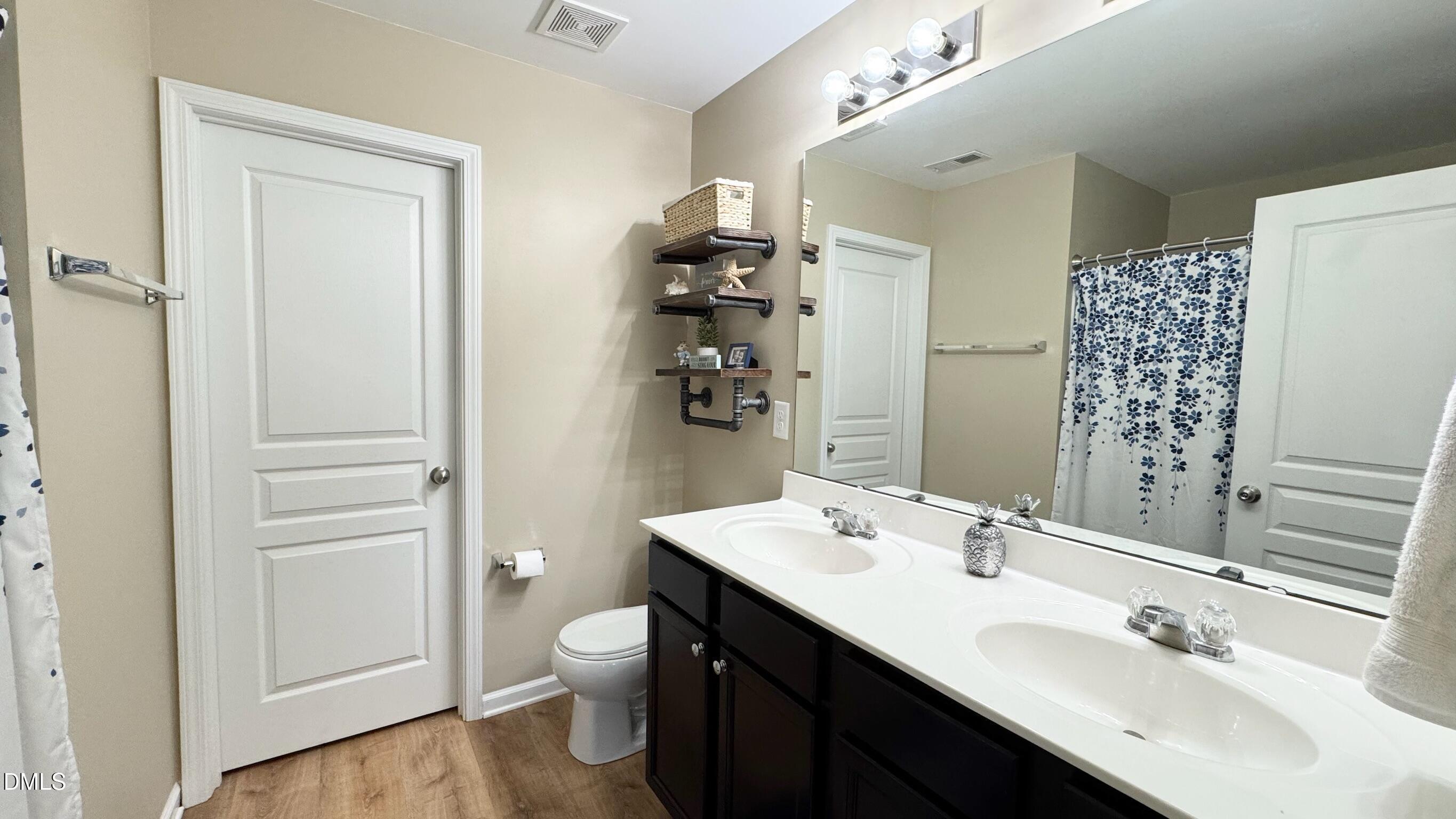 3902 Tresco Crossing Property Photo 14