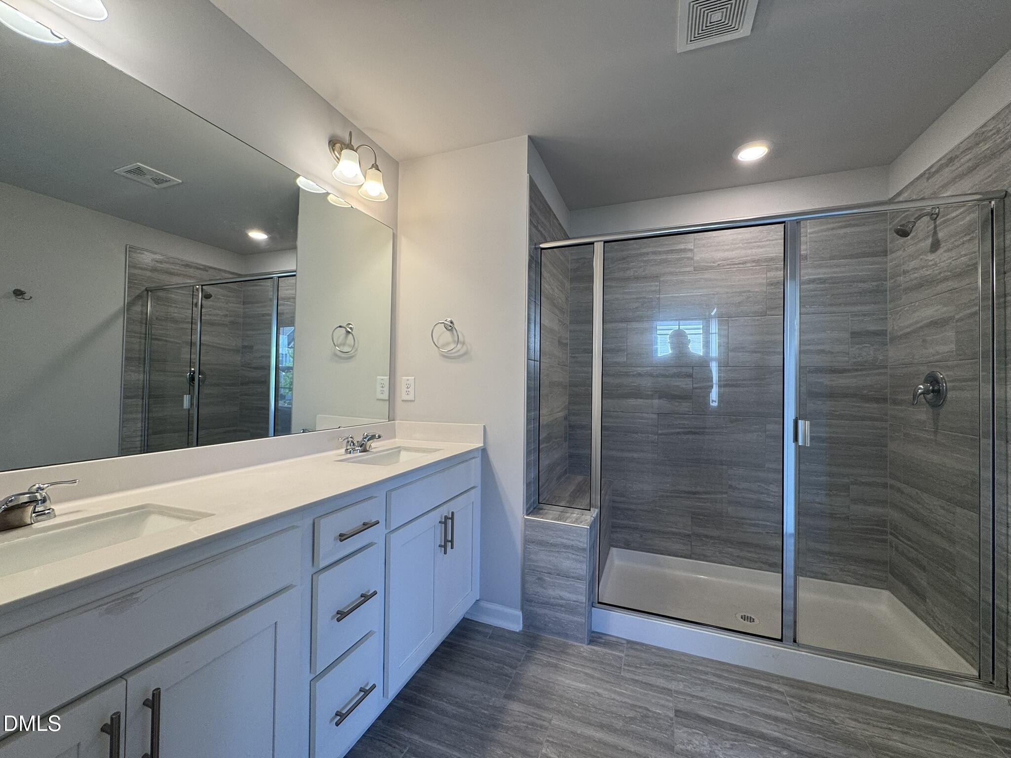 1114 Gemma Drive Property Photo 17